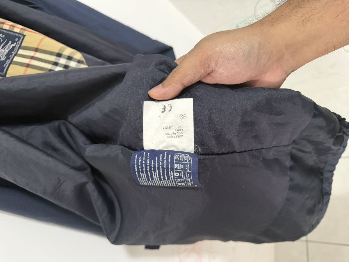 Burberry Vintage Burberry Blue Big Logo Jacket Size US XL / EU 56 / 4 - 19 Thumbnail