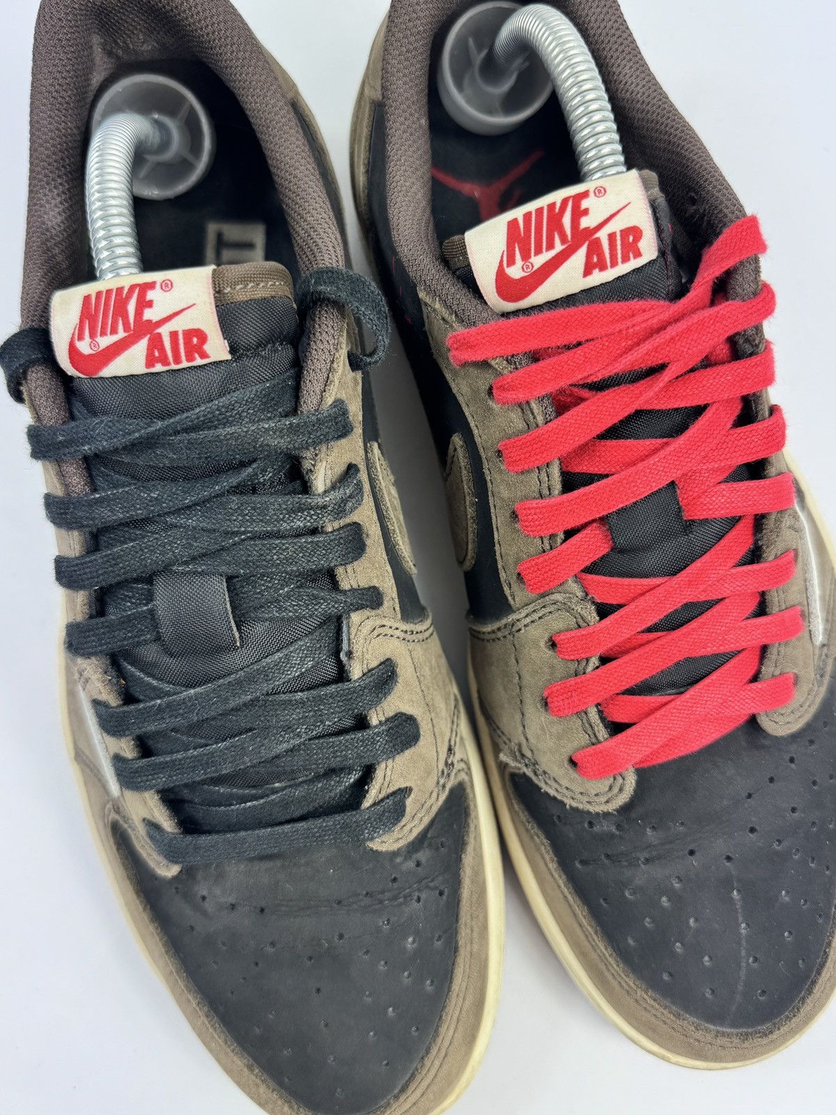 Jordan Brand JORDAN 1 RETRO CACTUS JACK BROWN SNEAKERS Size US 9.5 / EU 42-43 - 7 Thumbnail