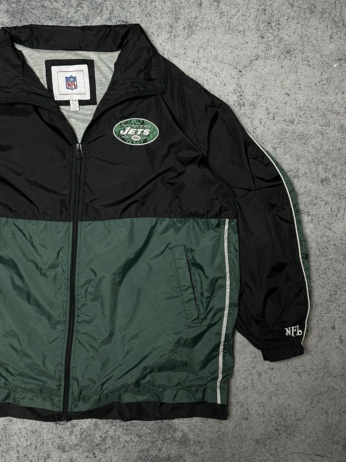 NFL Vintage New York NY Jets Nylon Jacket Size US XL / EU 56 / 4 - 3 Thumbnail