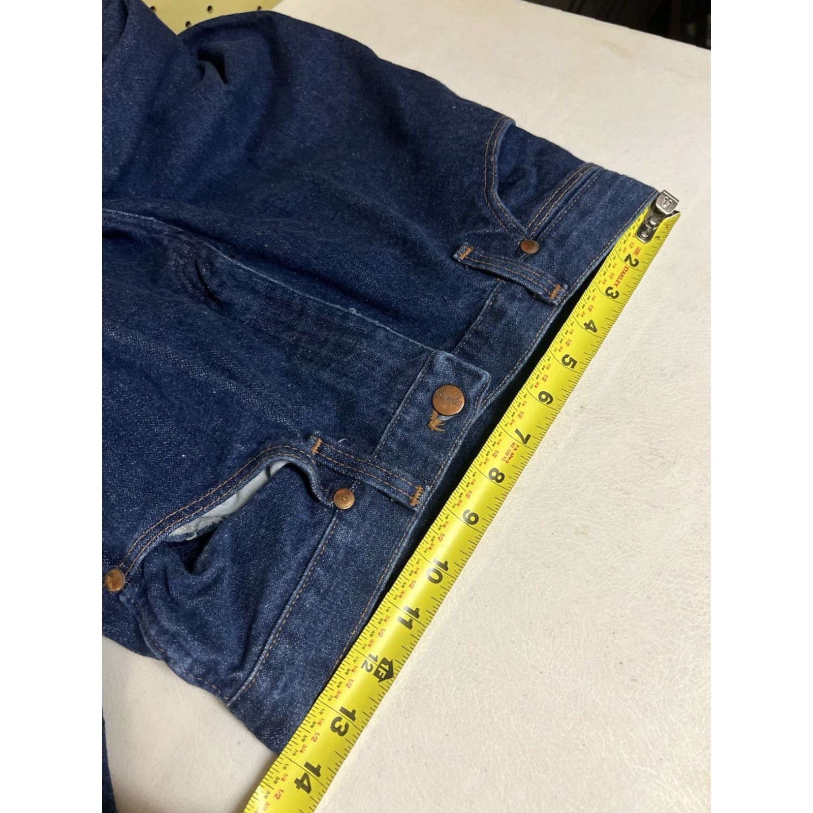 Wrangler VINTAGE Wrangler Jeans 13MWZ High Waist 12x34 Straight Leg USA Women 28W 12 Regular Denim Blue 100% Cotton Inseam 30 Size 34" / US 12 / IT 48 - 5 Thumbnail