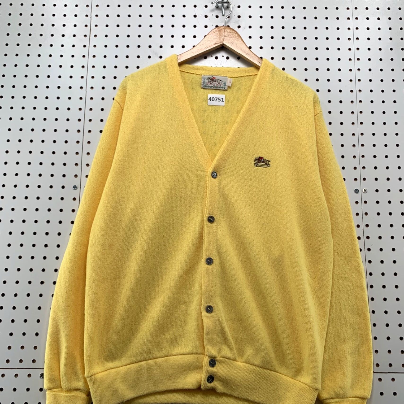 Vintage VTG Steeplechase Knit Cardigan Sweater Men’s Large Yellow USA 90s Vintage Button V-Neck Size US L / EU 52-54 / 3 - 4 Thumbnail