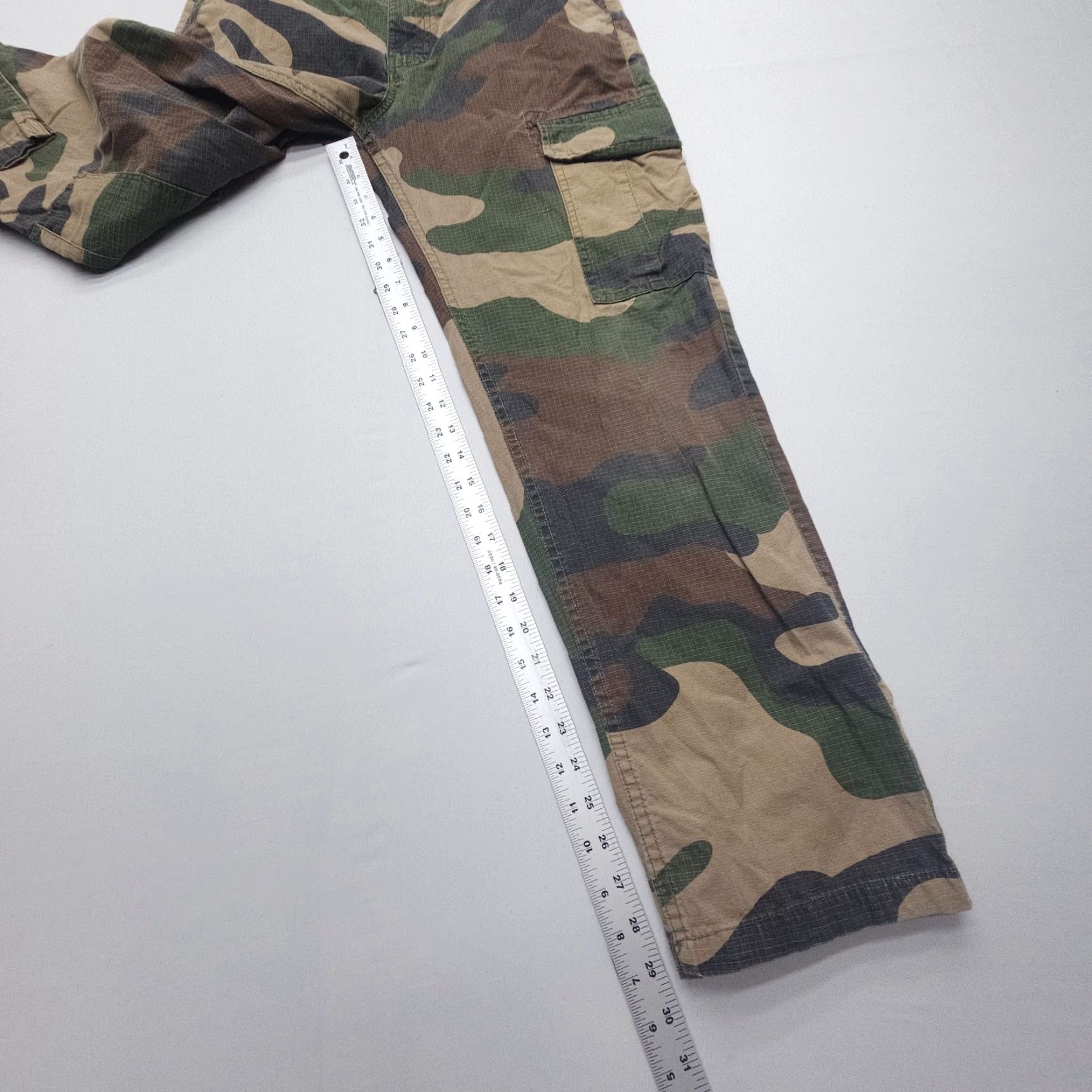 DGK DGK Cargo Pants Mens 30 x 29 Camo Army Straight Leg Regular Fit Cotton Denim Knit 2000s Style Clothing Size US 30 / EU 46 - 4 Thumbnail