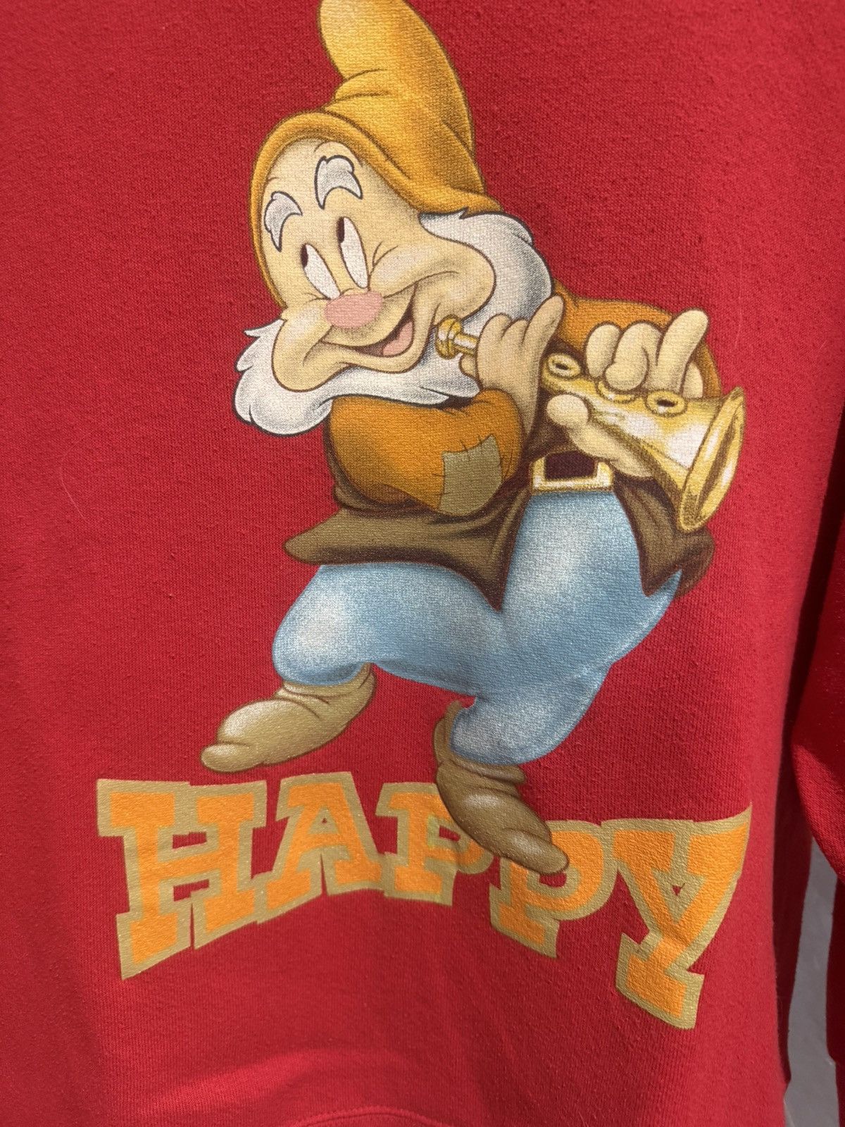 Disney Disney Snow White Happy Crewneck Size US M / EU 48-50 / 2 - 2 Thumbnail
