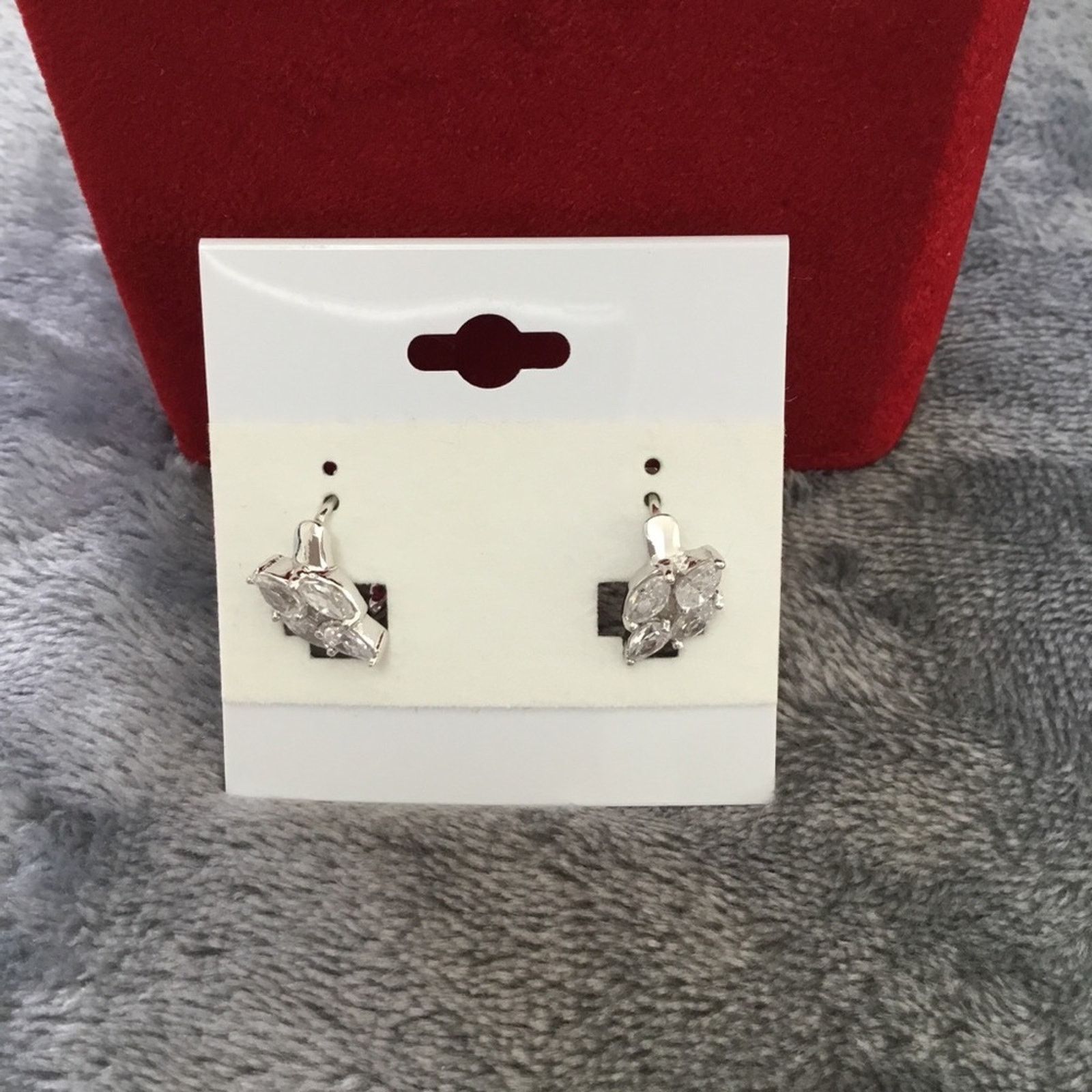 Other Silver Oval Flower Crystals Earrings Size ONE SIZE - 1 Thumbnail