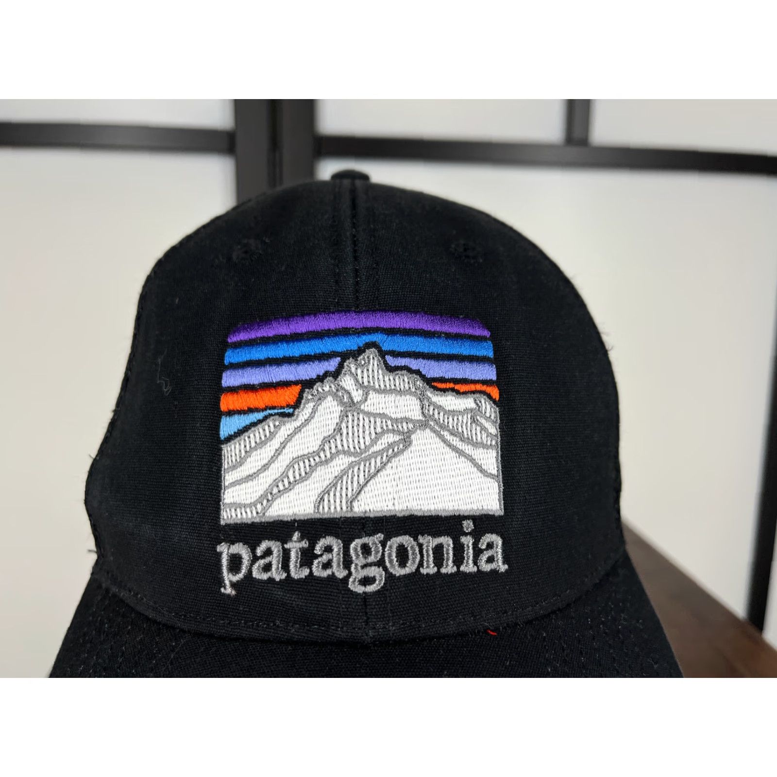 Patagonia Patagonia Hat Cap Snap Back Adult One Size Black Gray Fitz Roy Embroider Trucker Size ONE SIZE - 2 Thumbnail