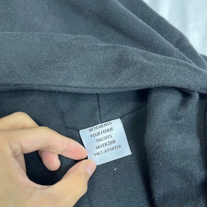 Vetements Vetements 18ss vtuber back embroidered lettering ninja hoo Size US S / EU 44-46 / 1 - 3 Thumbnail