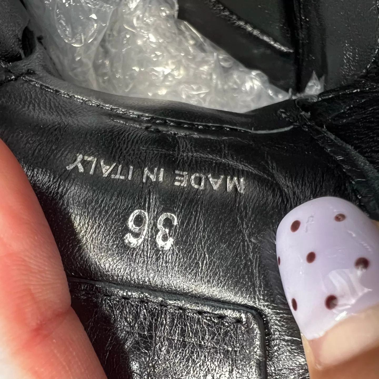 Miu Miu MIU MIU Leather Buckle Dress Shoes Women's 36 Near New Size US 5.5 / IT 35.5 - 8 Thumbnail