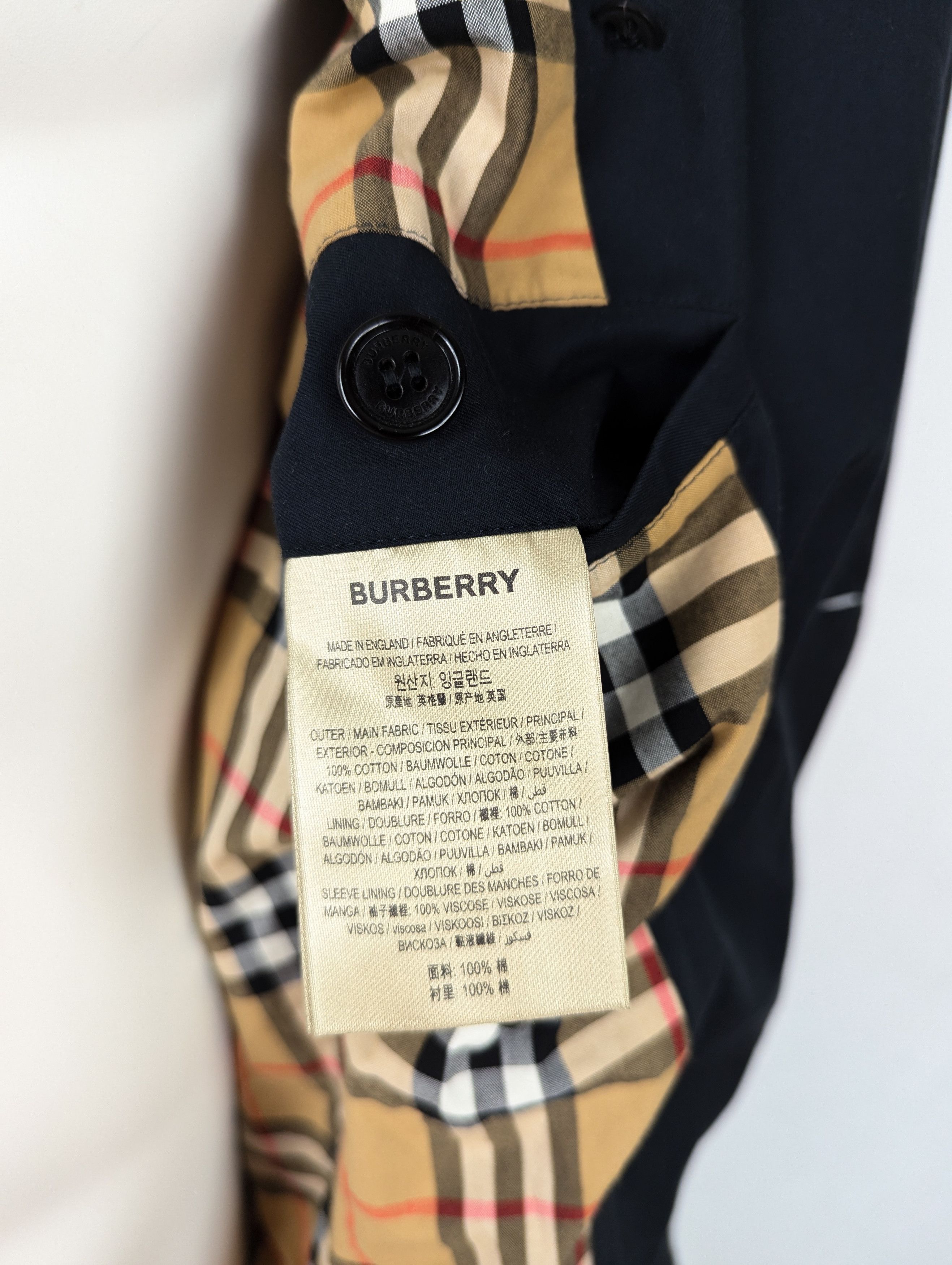 Burberry Burberry black nova check trench coat 54 L Size US L / EU 52-54 / 3 - 13 Thumbnail