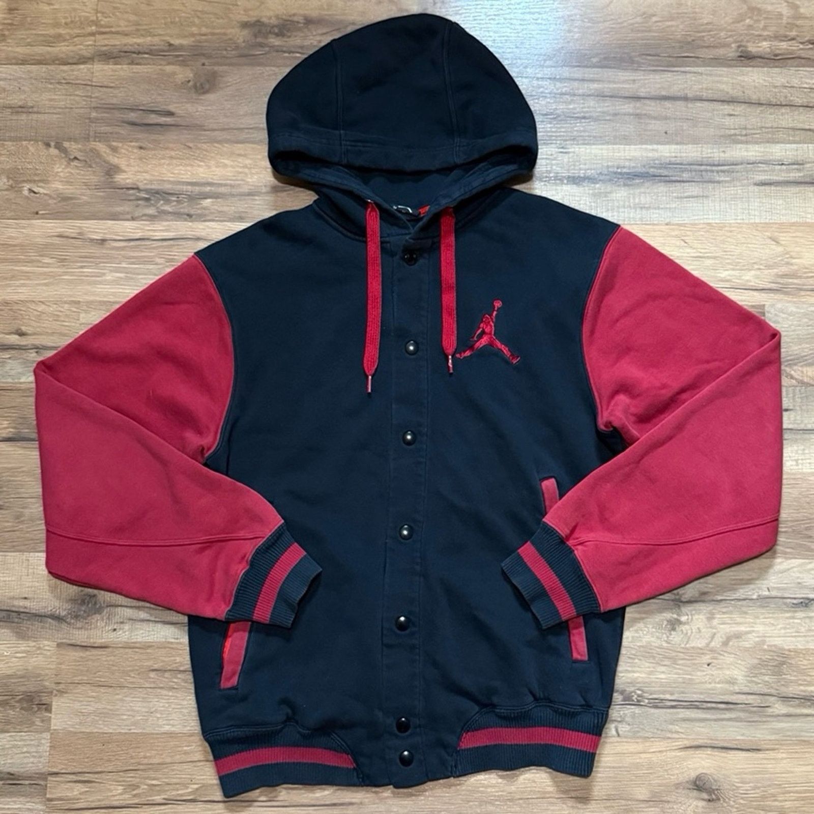 Jordan Brand Y2K Jordan Button Up Hoodie Sweatshirt Bomber Jacket Bred Size US M / EU 48-50 / 2 - 1 Thumbnail