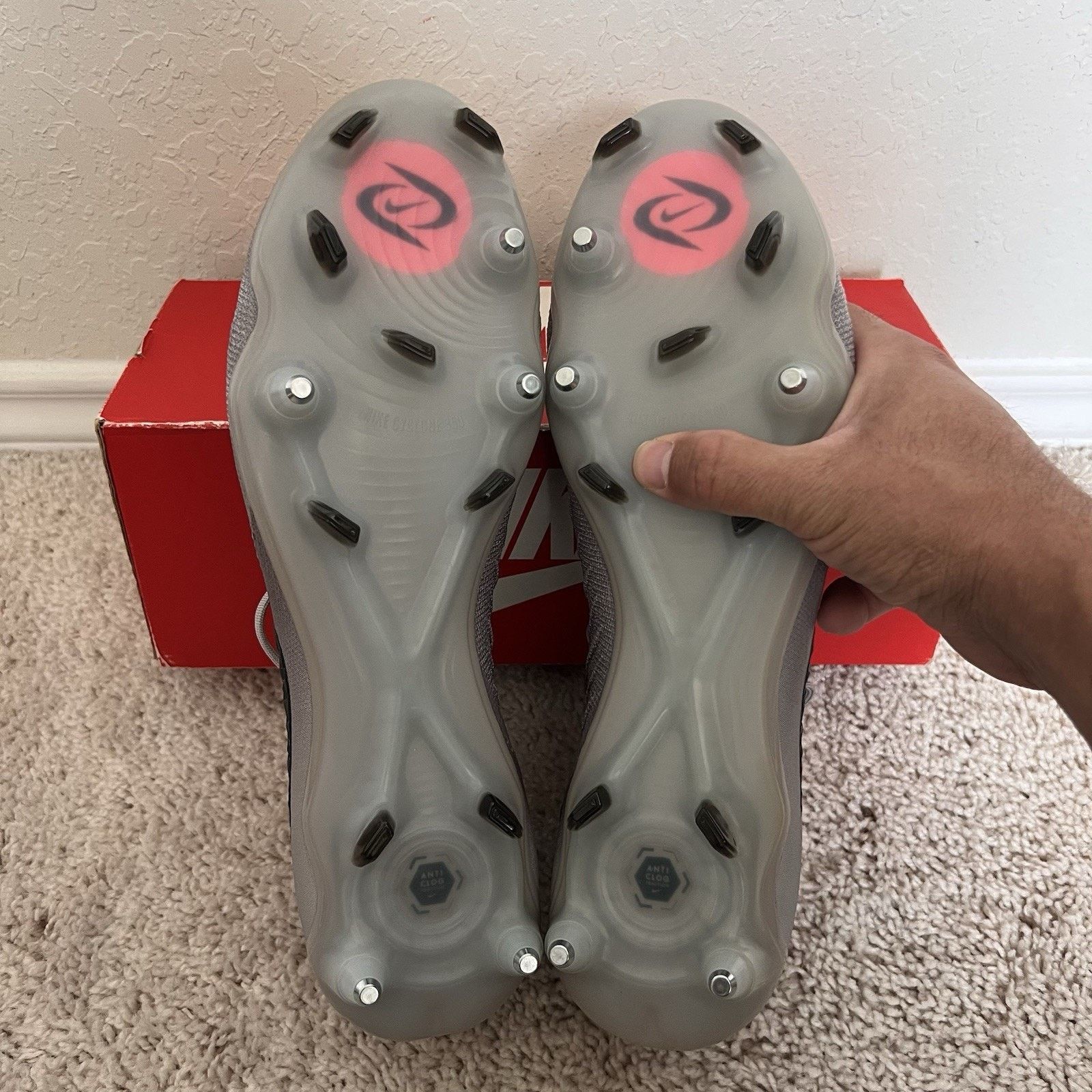 Nike Nike Phantom Luna 2 Elite SG PRO AC Grey Men Size 12 New Size US 12 / EU 45 - 8 Thumbnail