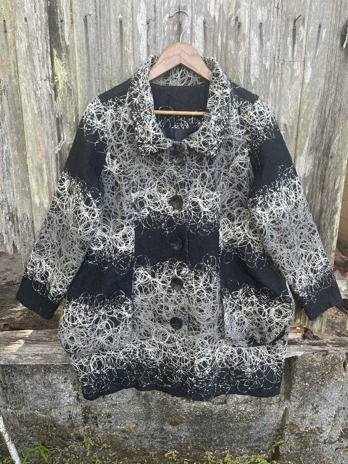 Other Avant-Garde Korean Art Coat Chaotic Thread Embroidery Size M / US 6-8 / IT 42-44 - 1 Thumbnail