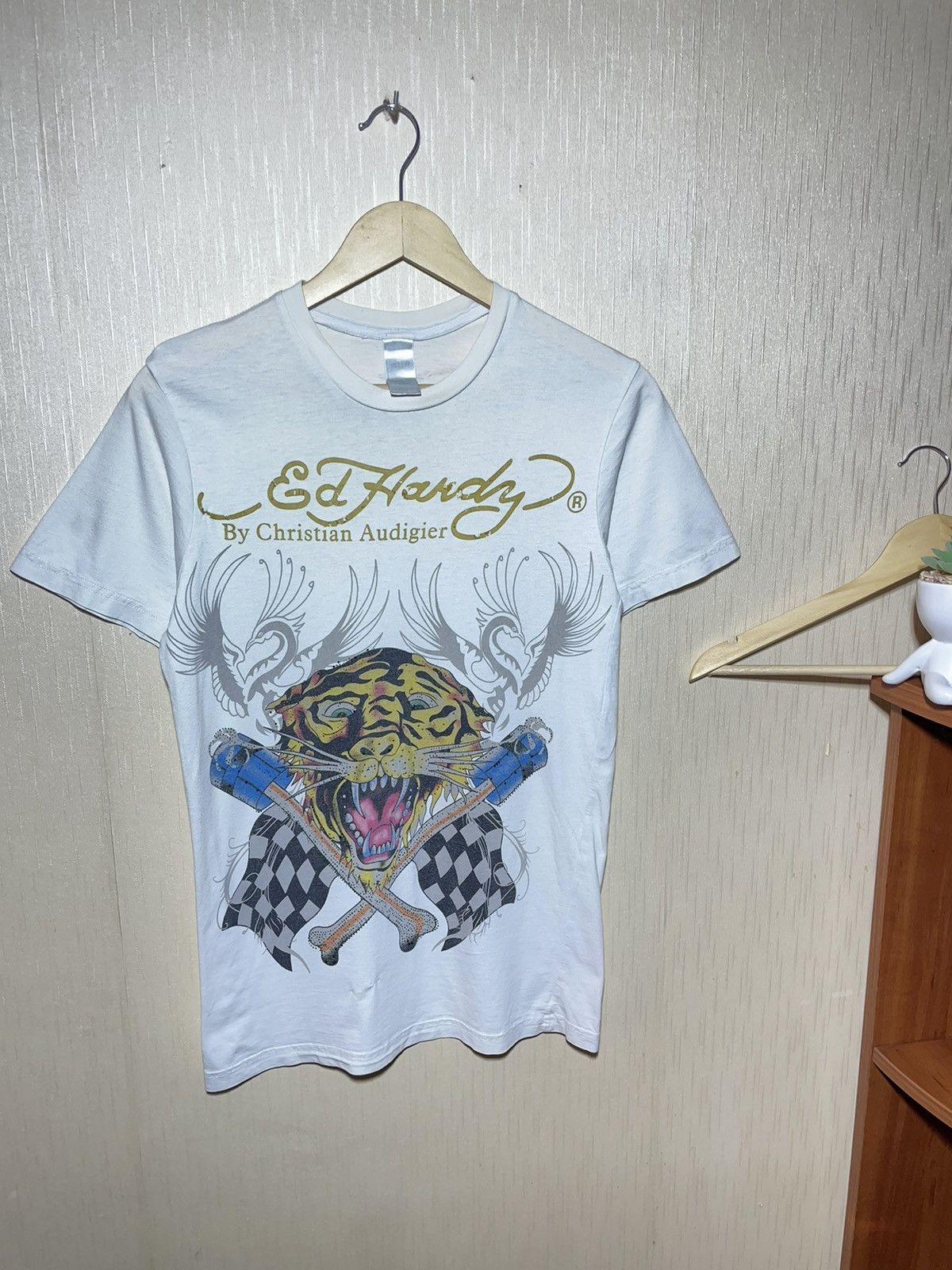 Ed Hardy × Vintage Ed hardy vintage streetwear T shirt Size US S / EU 44-46 / 1 - 1 Thumbnail