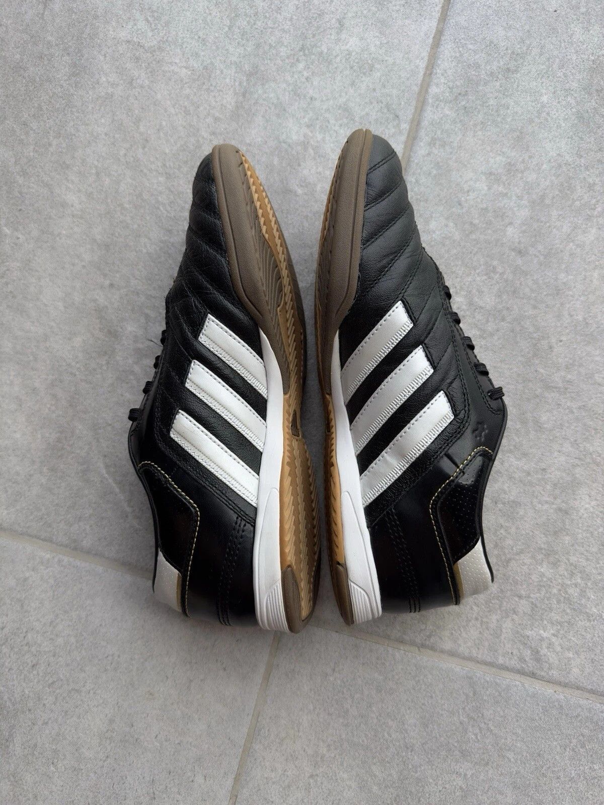 Adidas AdiNova 2009 Black Leather Indoor Soccer Shoes Mens