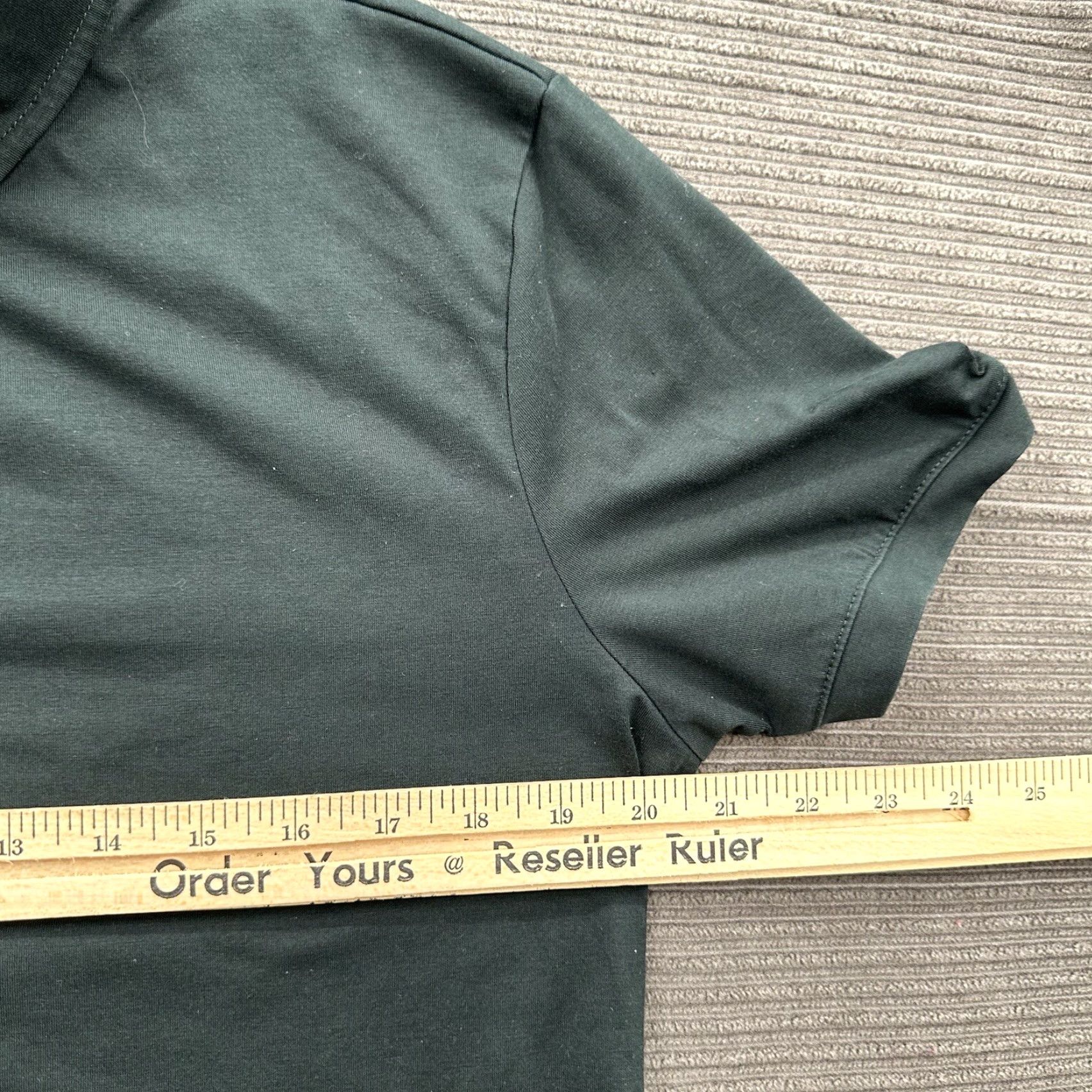 Cuts CUTS Shirt Men M Green Polyester Spandex Athletic Crew Neck Short Sleeve Logo T-Shirt All Seasons Outdoor 90s? Size US M / EU 48-50 / 2 - 4 Thumbnail