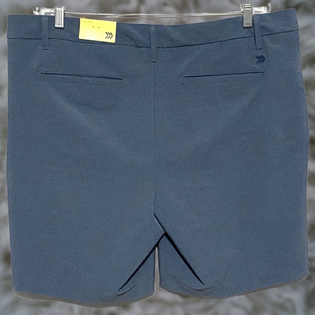 Vintage VINTAGE All In Motion Quick Dry Navy Heather Golf Shorts Mens 40 Casual Athleisure Active NWT Size US 40 / EU 56 - 1 Thumbnail