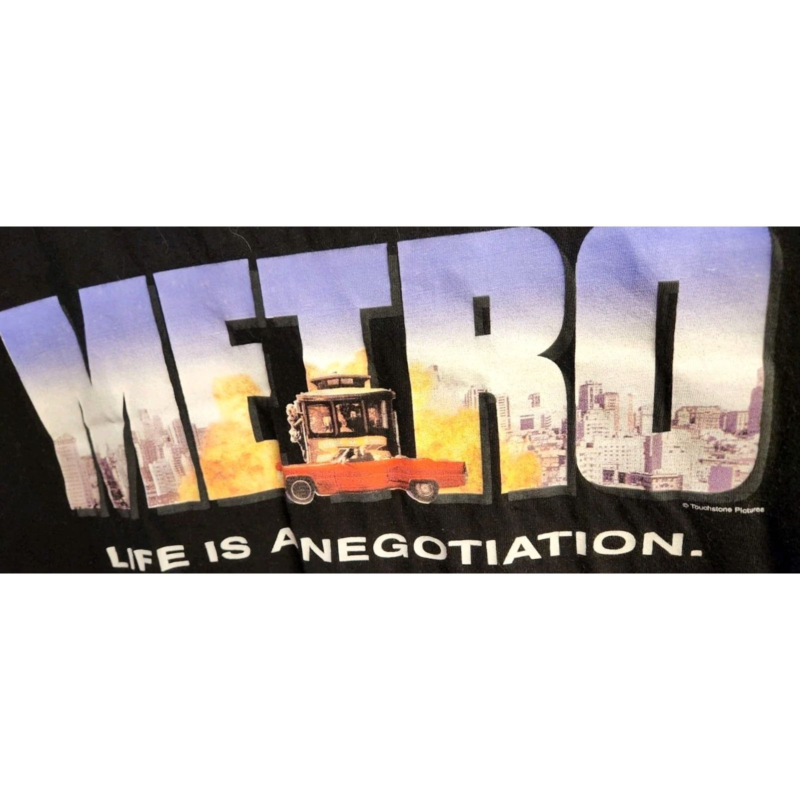 Vintage VINTAGE METRO T-Shirt Men’s XL Black Eddie Murphy 90s Touchstone Pictures Graphic Print Logo Retro Nerd Cosplay City Pop Culture Mens Size US XL / EU 56 / 4 - 5 Thumbnail