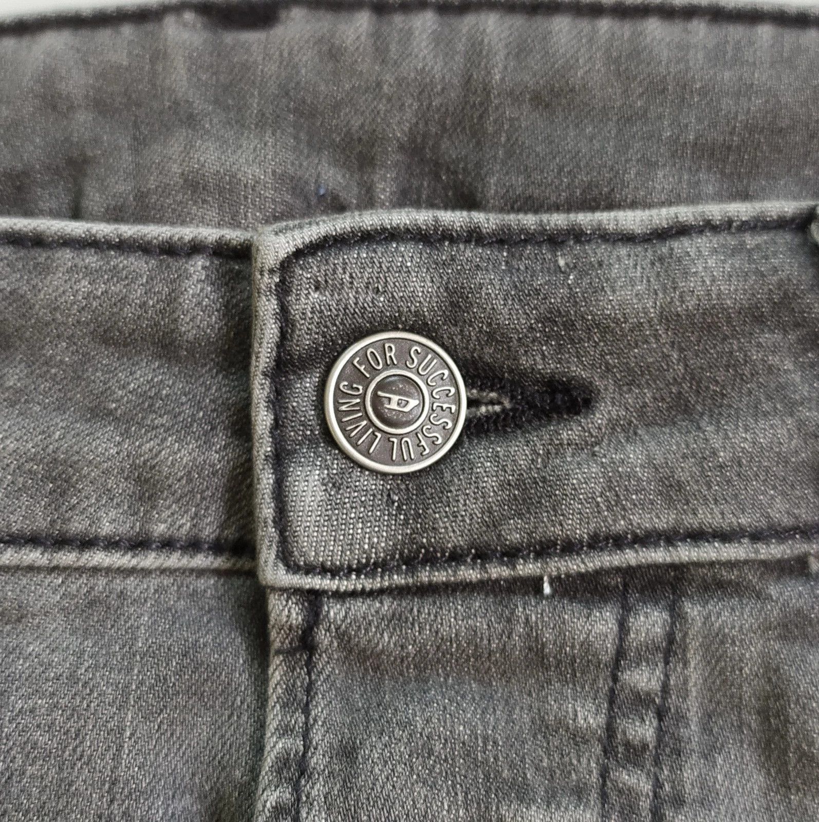 Diesel Diesel D-LUSTER L.32 MENS JEANS T/9622 Size US 30 / EU 46 - 3 Thumbnail