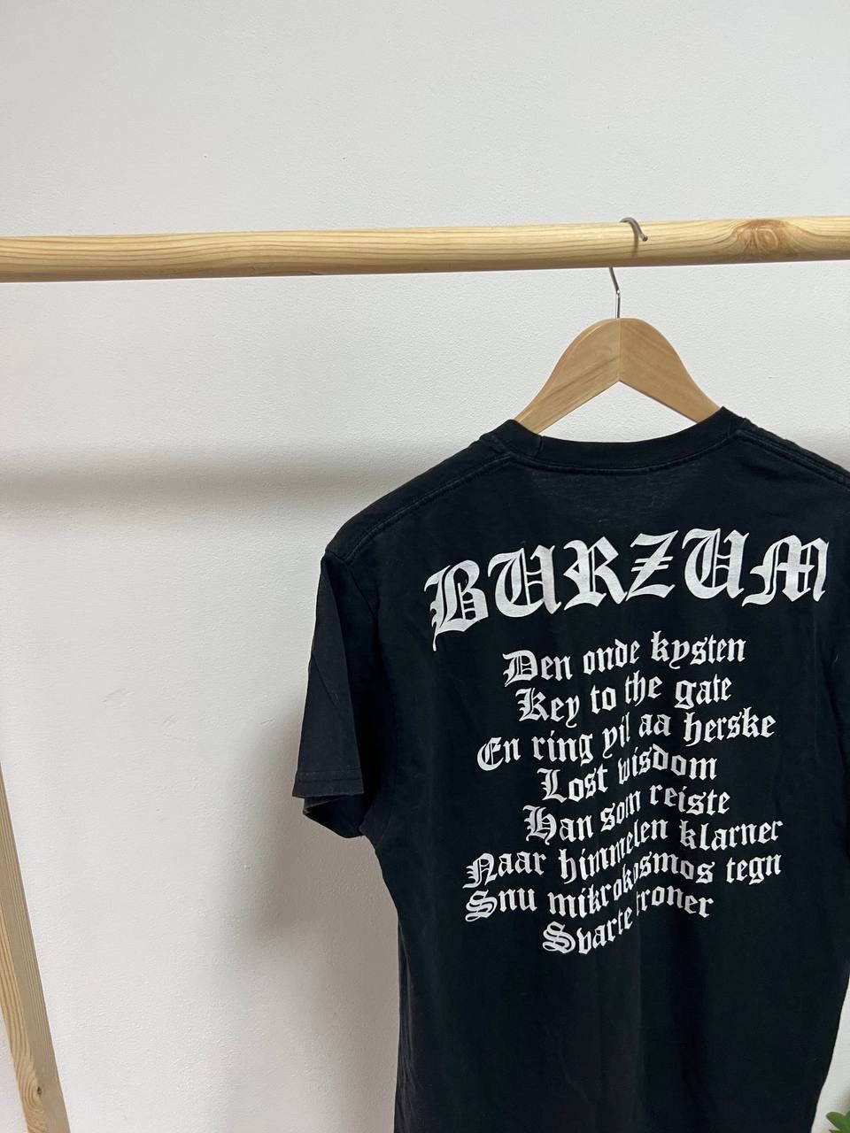 Band Tees Burzum T-shirt Rock Band Tee Vintage Size L Size US L / EU 52-54 / 3 - 7 Thumbnail