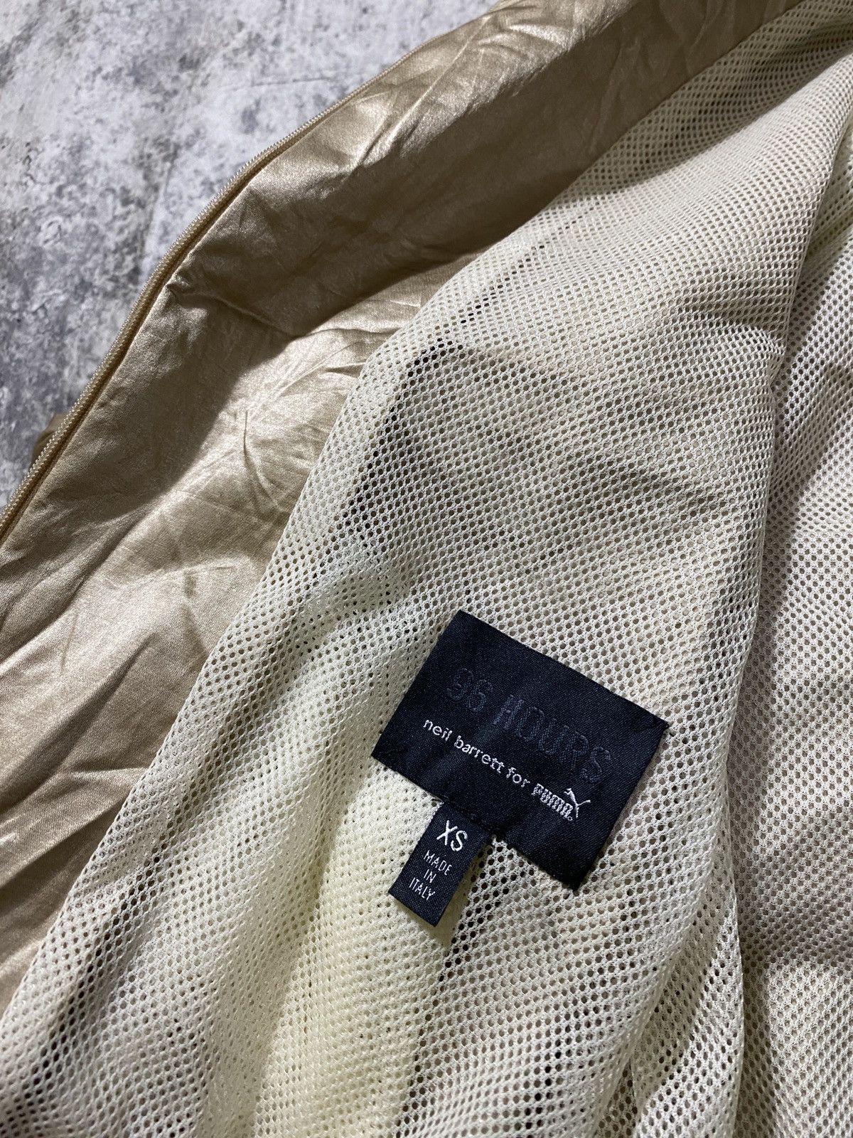 Designer × Neil Barrett × Puma Neil Barrett X Puma Ruffle Accented Windbreaker Size S / US 4 / IT 40 - 11 Thumbnail