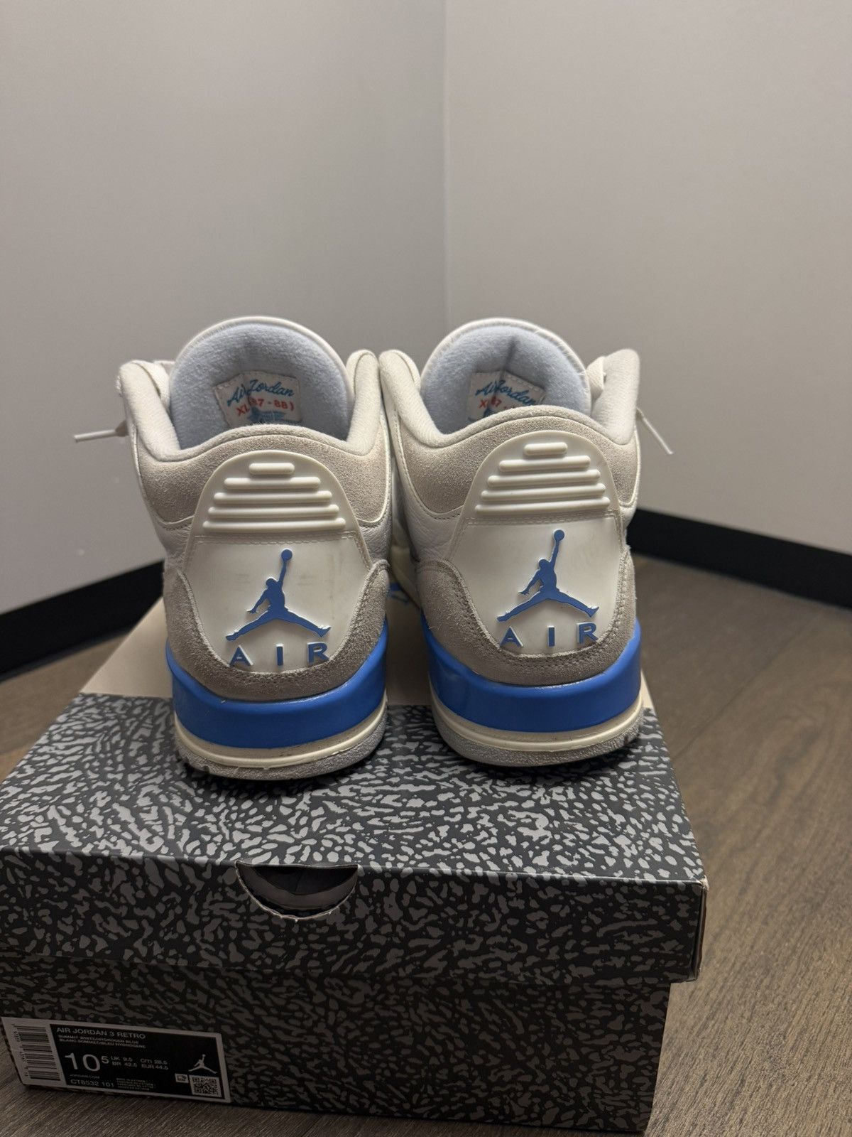 Jordan Brand Jordan 3 White/Blue Size US 11.5 / EU 44-45 - 5 Thumbnail