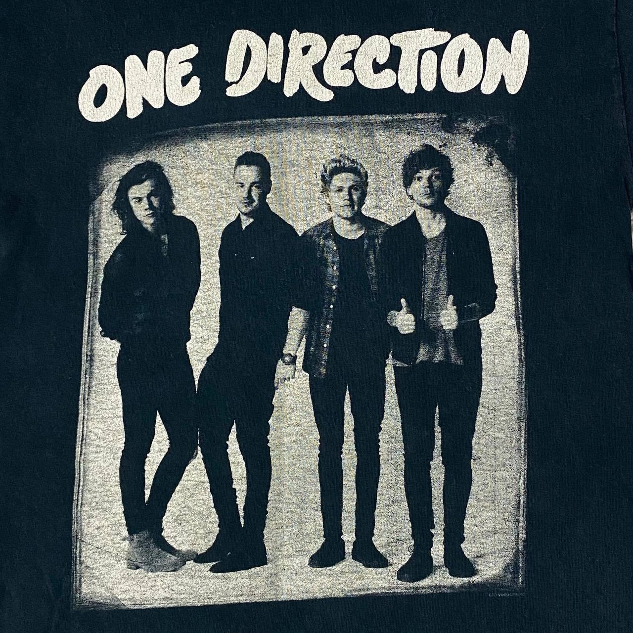 Band Tees Band one direction Size US S / EU 44-46 / 1 - 2 Thumbnail