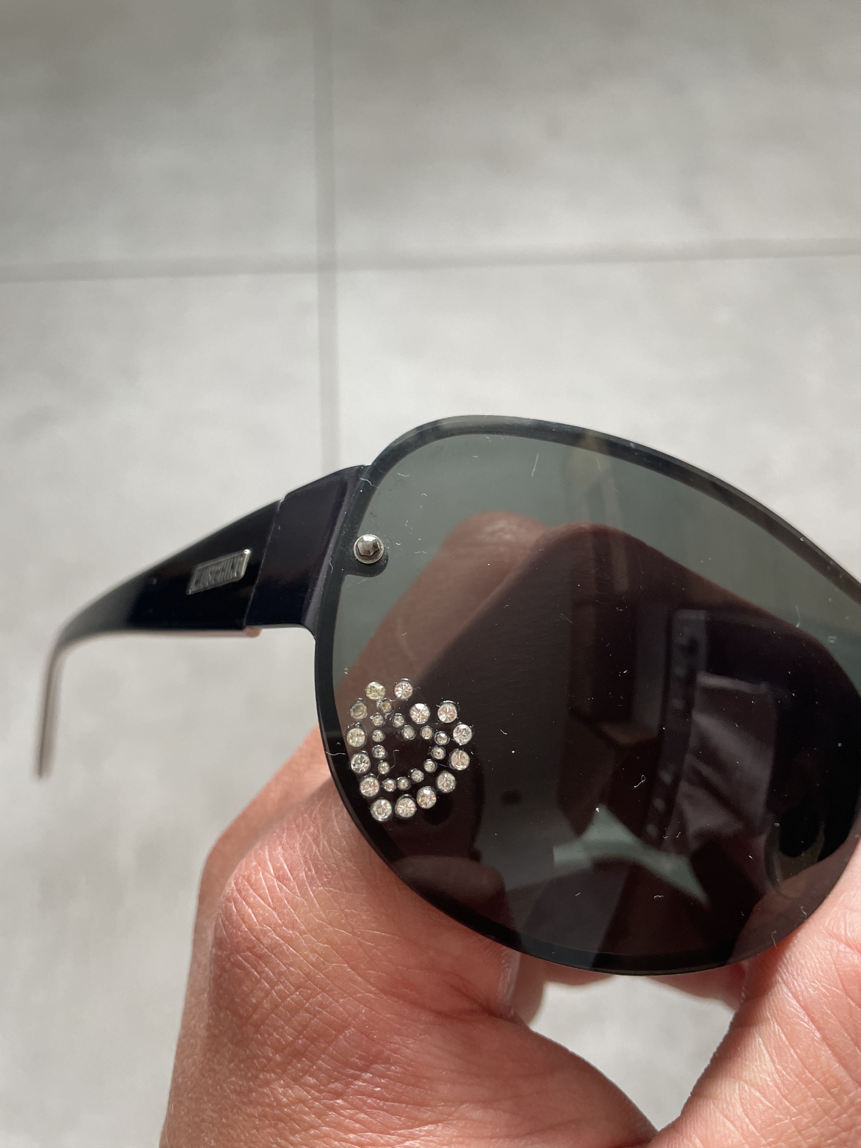Love Moschino × Moschino × Vintage Y2K LOVE MOSCHINO HEART SUNGLASSES Size ONE SIZE - 10 Thumbnail