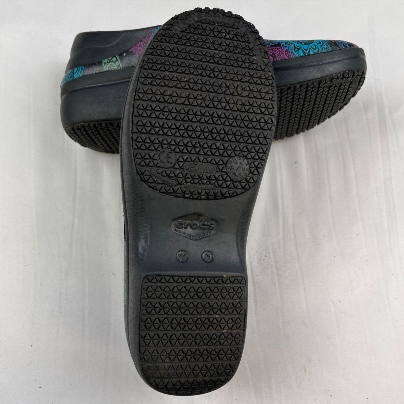 Crocs Crocs Women's Multicolor Slip Resistant Shoes/Clogs Sz W8 SK Size US 8 / IT 38 - 6 Thumbnail