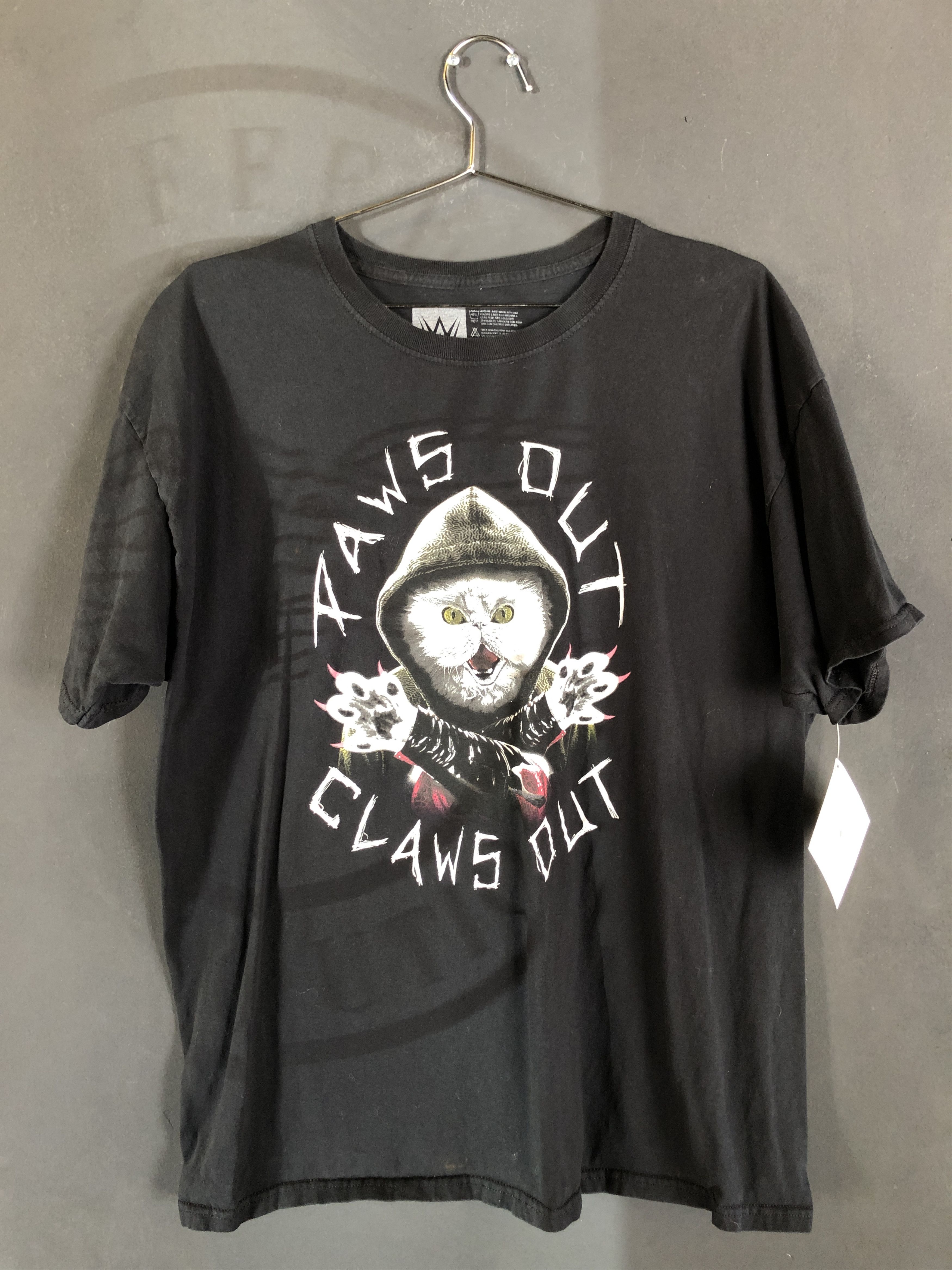 Other WWE Natalya Neidhart 'Paws out, Claws out!' Vintage T-Shirt Size US XL / EU 56 / 4 - 1 Thumbnail