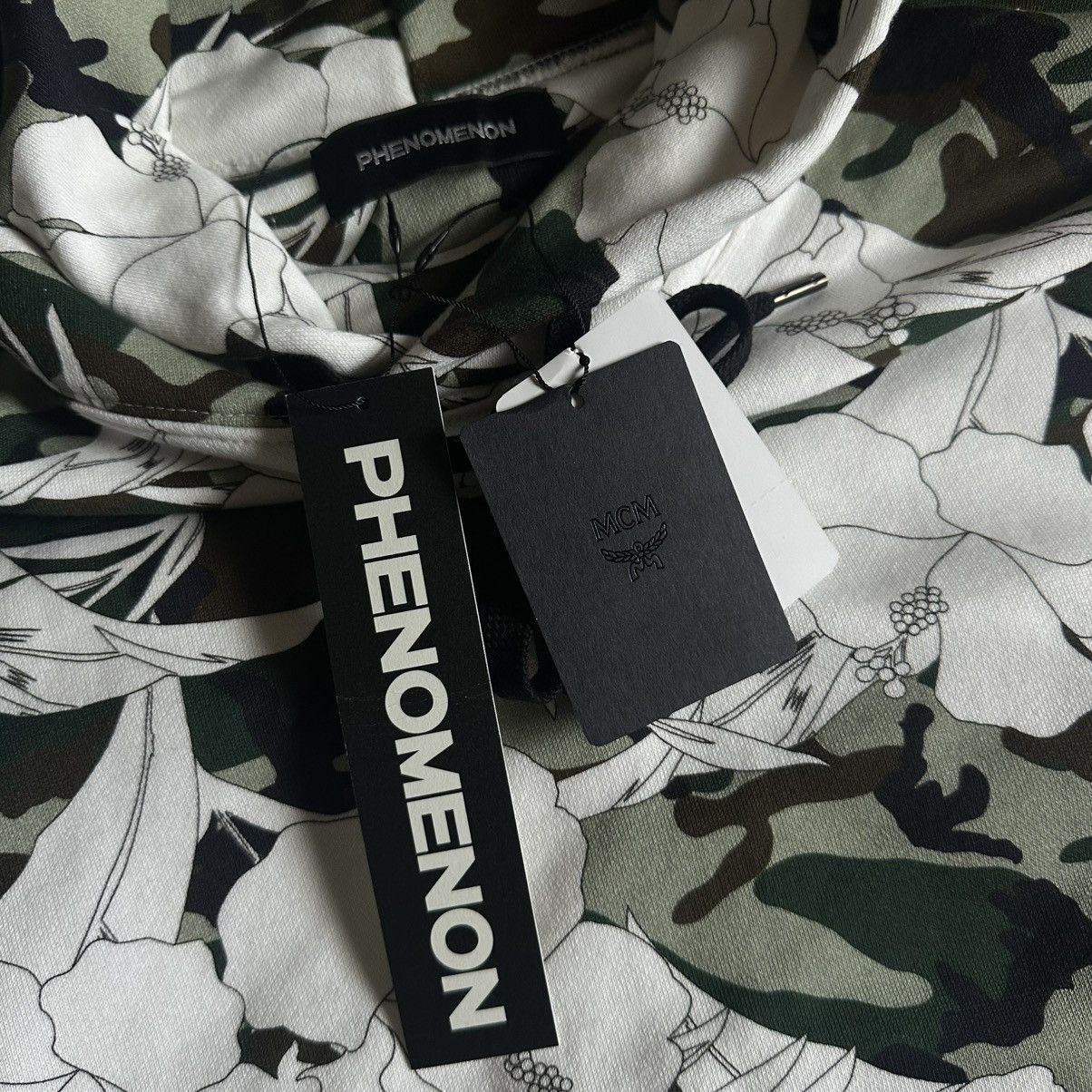 PHENOMENON Sample Floral Camo Hoodie Size US L / EU 52-54 / 3 - 2 Thumbnail
