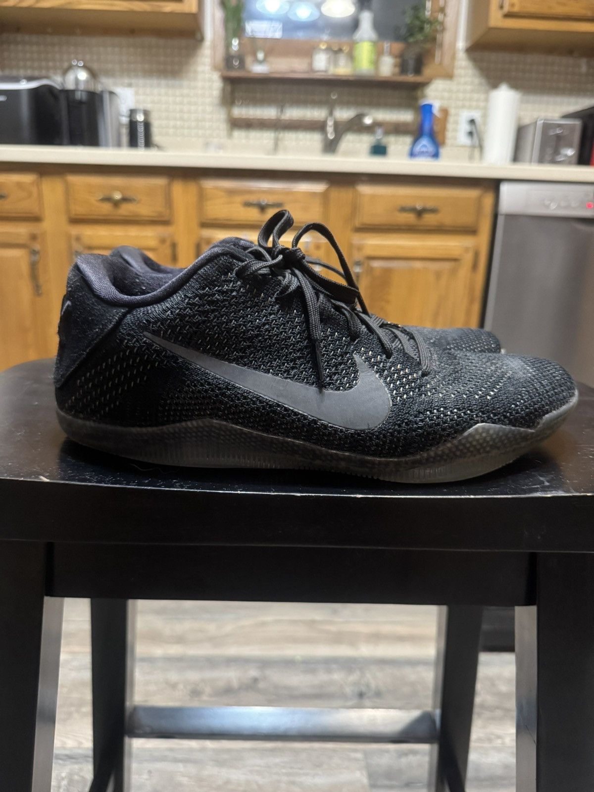 Nike 2016 Kobe 11 Elite Low “Black Space” Size US 9 / EU 42 - 1 Thumbnail