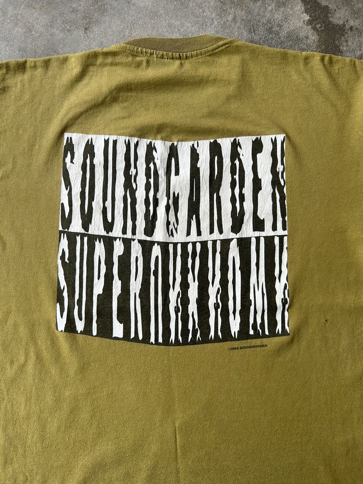 Soundgarden Superunknown Chris Cornell Official Rock Band T-Shirt - Unisex Tee (Medium)