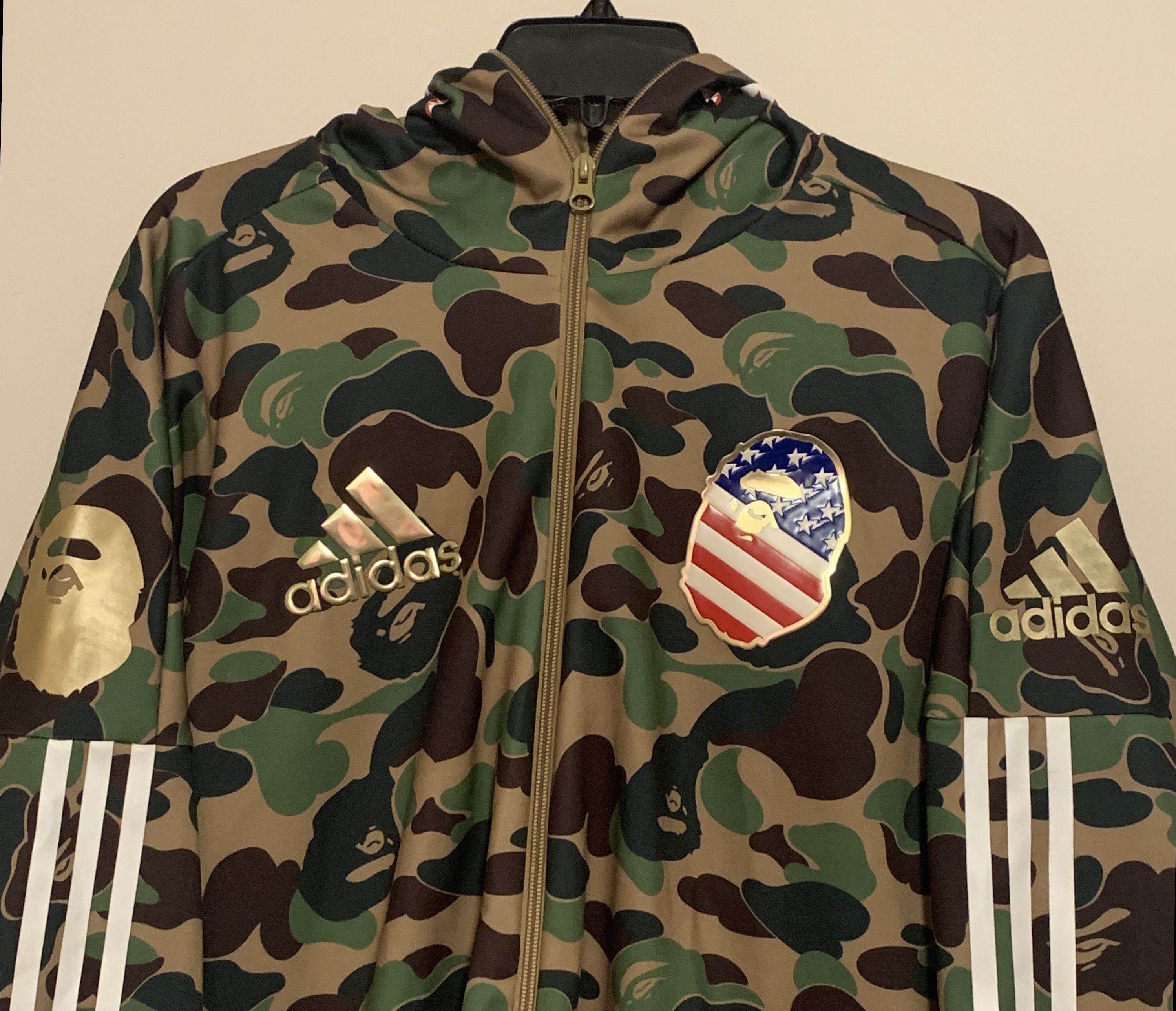 Bape Bape x Adidas Shark Hoodie Size US L / EU 52-54 / 3 - 2 Thumbnail