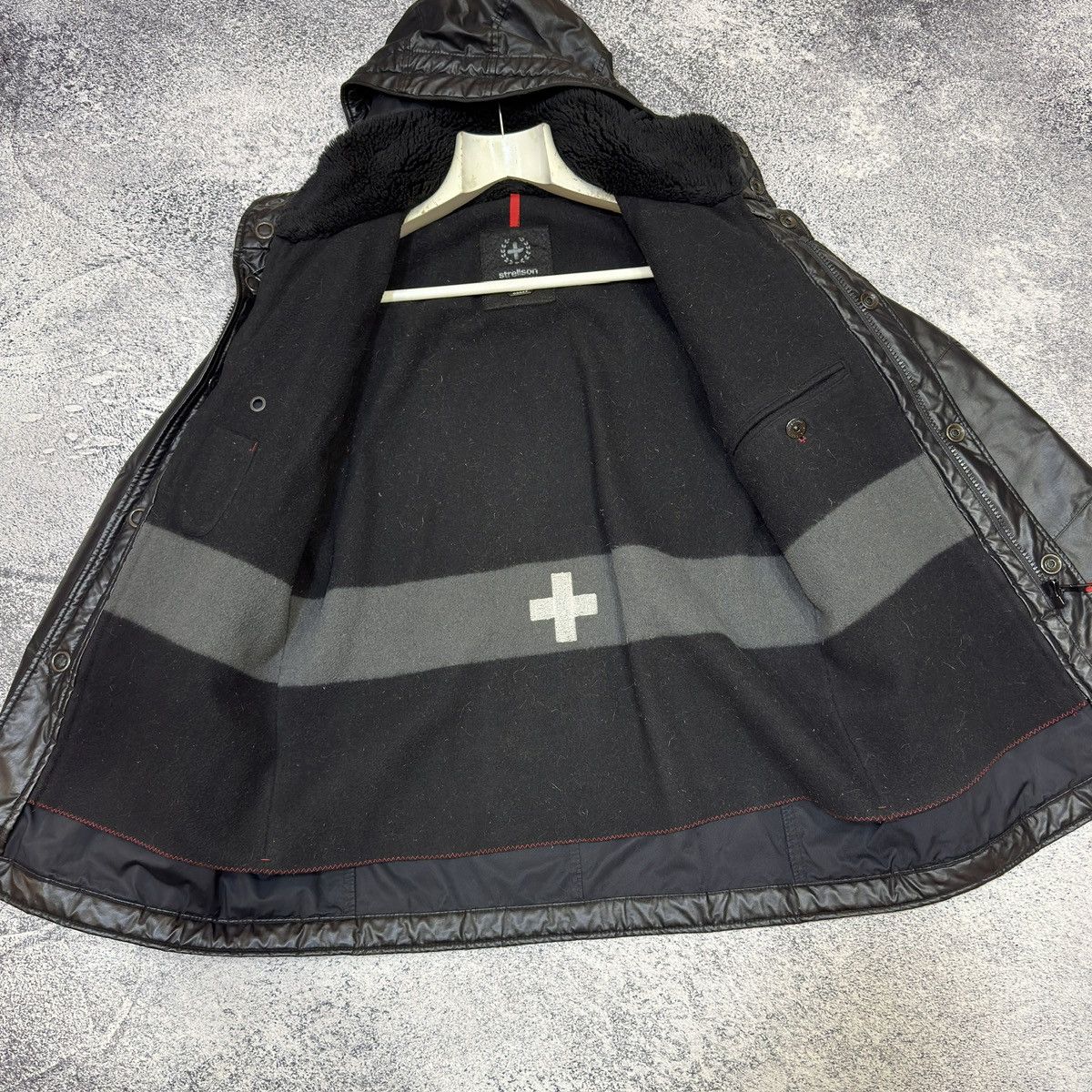 Designer × Strellson Strellson Swiss Cross Revolution Parka Wool Liner 50 size Size US M / EU 48-50 / 2 - 8 Thumbnail