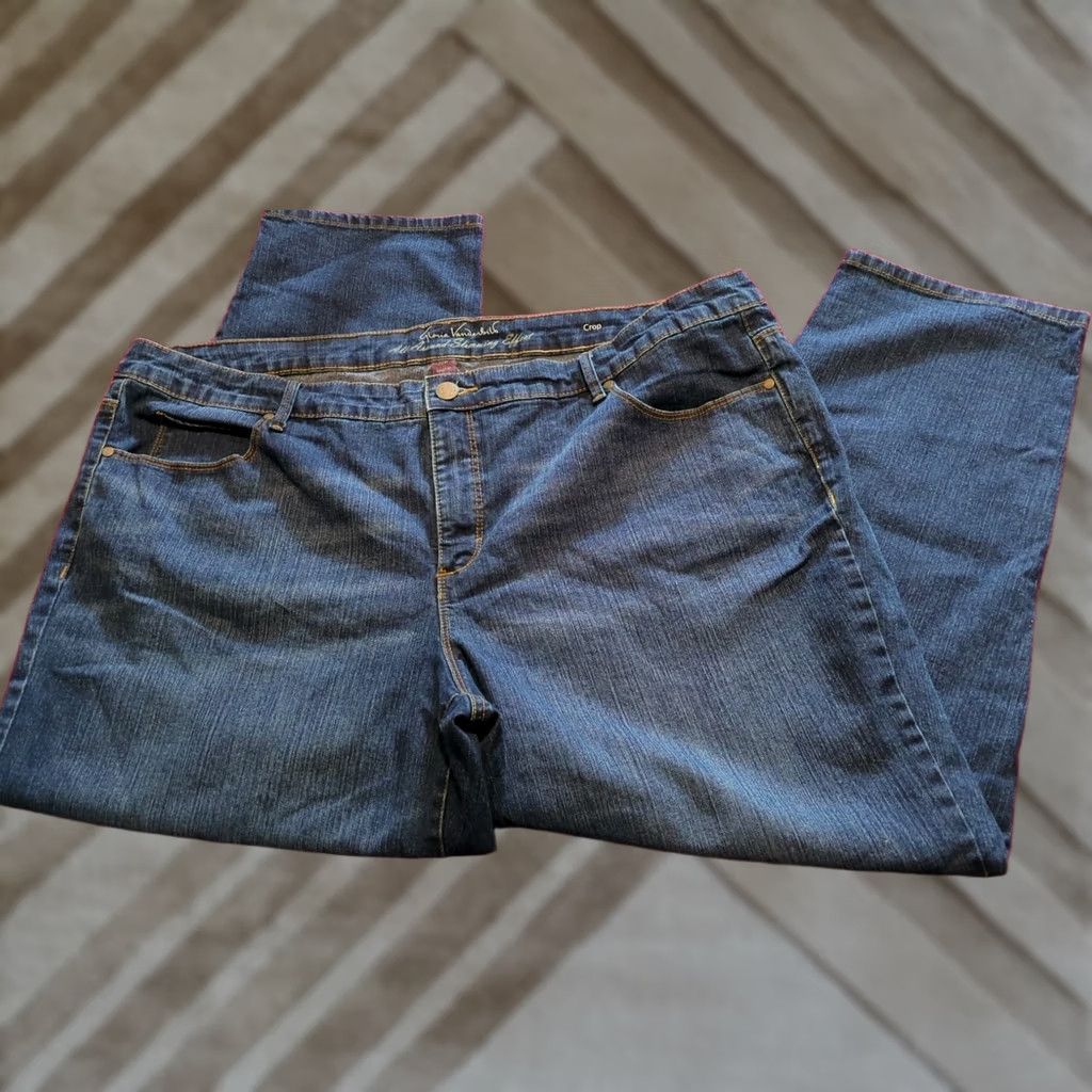 Gloria Vanderbilt Gloria Vanderbilt Crop Jeans Women Plus 22W Slim Denim 5-Pocket Medium Blue Slimming Stretch 26in Inseam Vintage? No Size 40" / US 18 - 1 Thumbnail