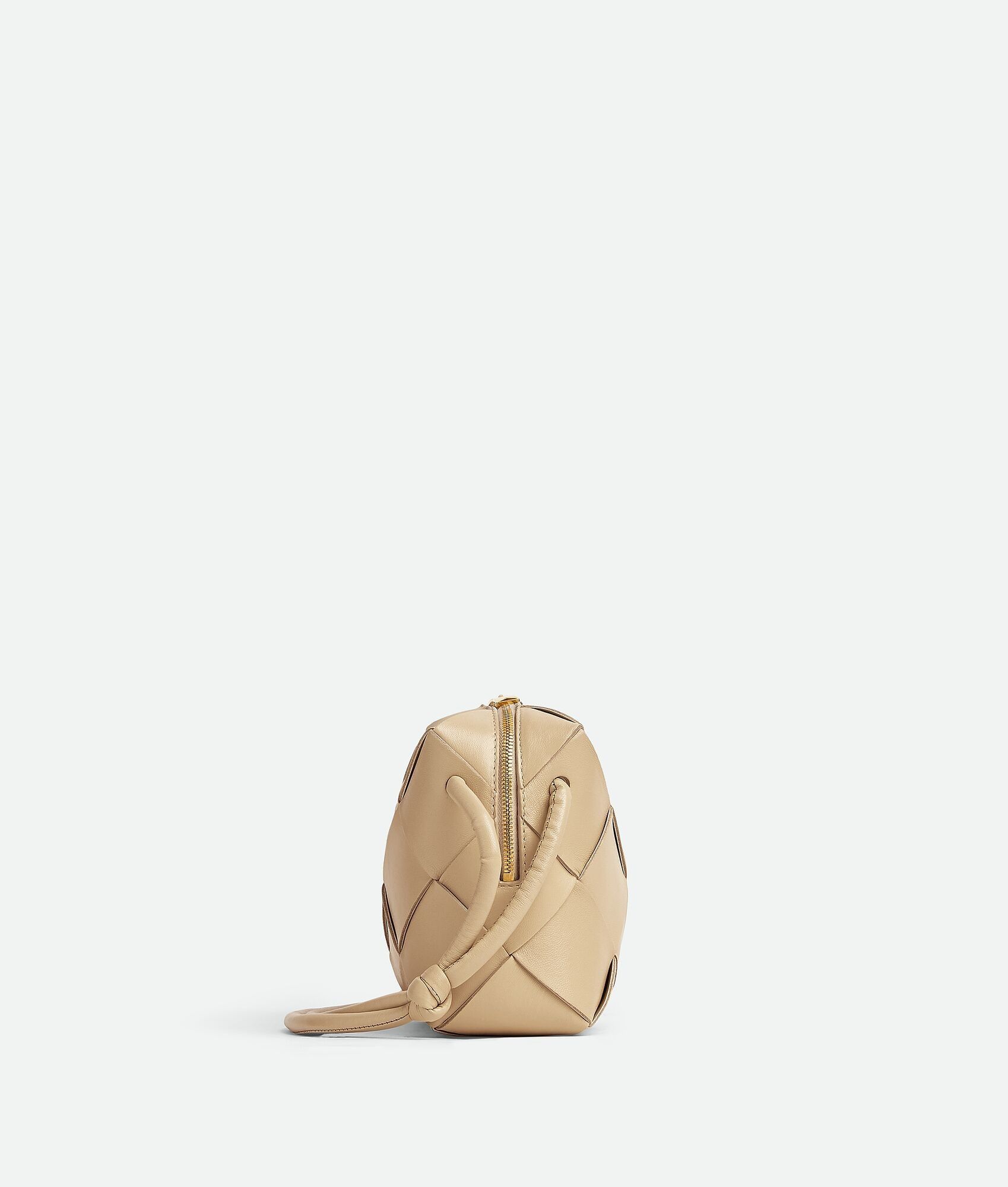 Bottega Veneta o1n1vont0325 Size: OS / Small Cassette Camera Bag in Beige Size ONE SIZE - 2 Thumbnail