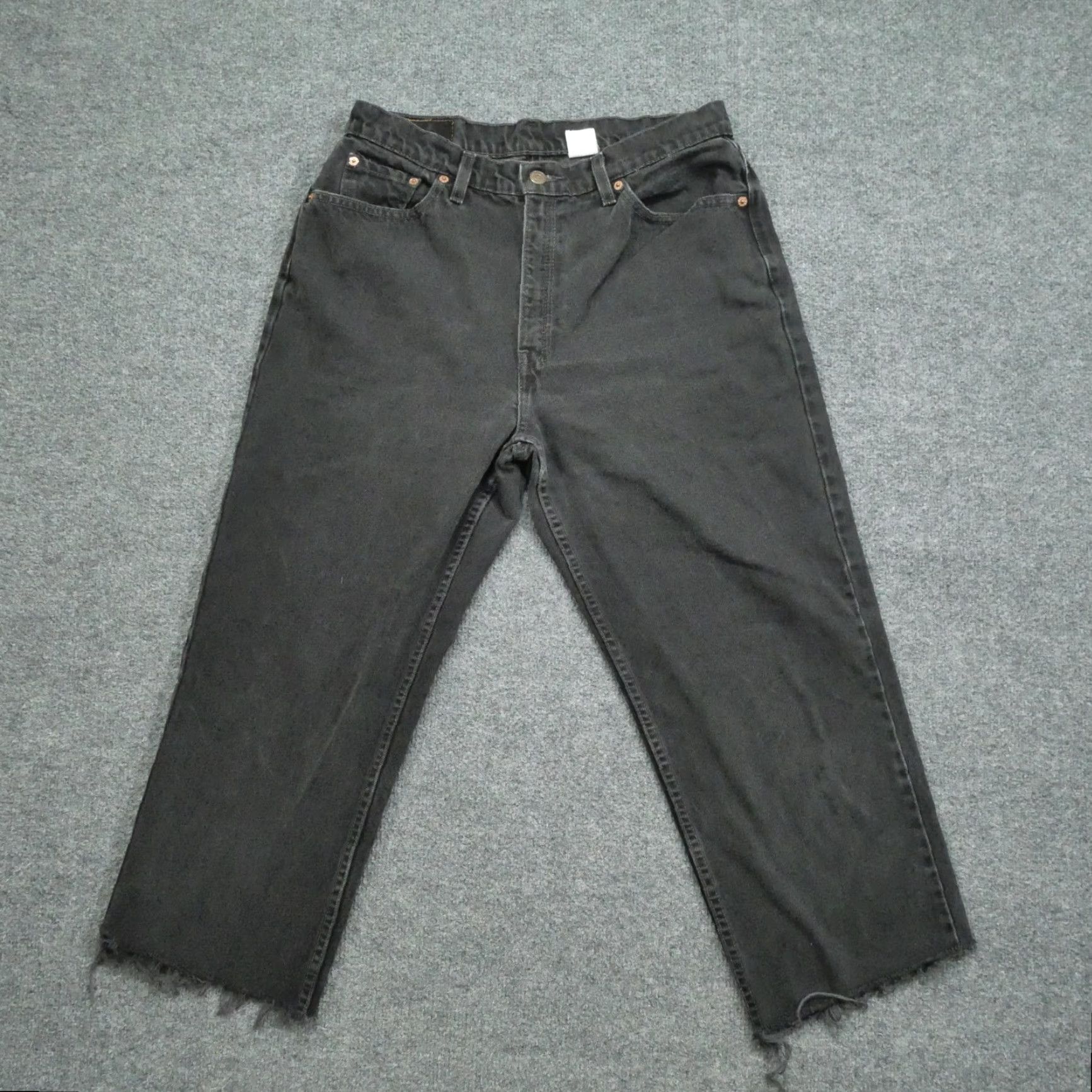 Levi's VINTAGE Levi's 512 Jeans Womens 14 31x24 Black Faded Cropped Tapered 90s Distressed Jeans Mens? Womens, 90s, 14, Black, Denim, Casual Size 24" / US 00 / IT 34 - 2 Thumbnail