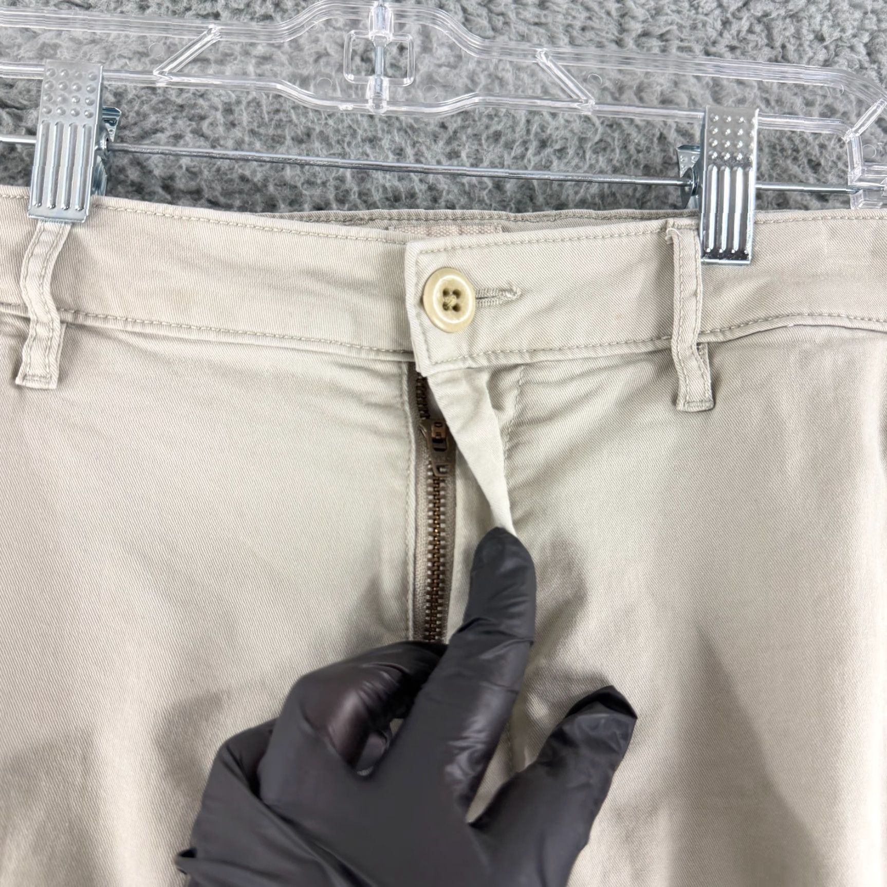 Flint And Tinder Flint and Tinder Chino Pants Mens Size 34x30 Khaki Straight Fit Casual Cotton Size US 34 / EU 50 - 3 Thumbnail