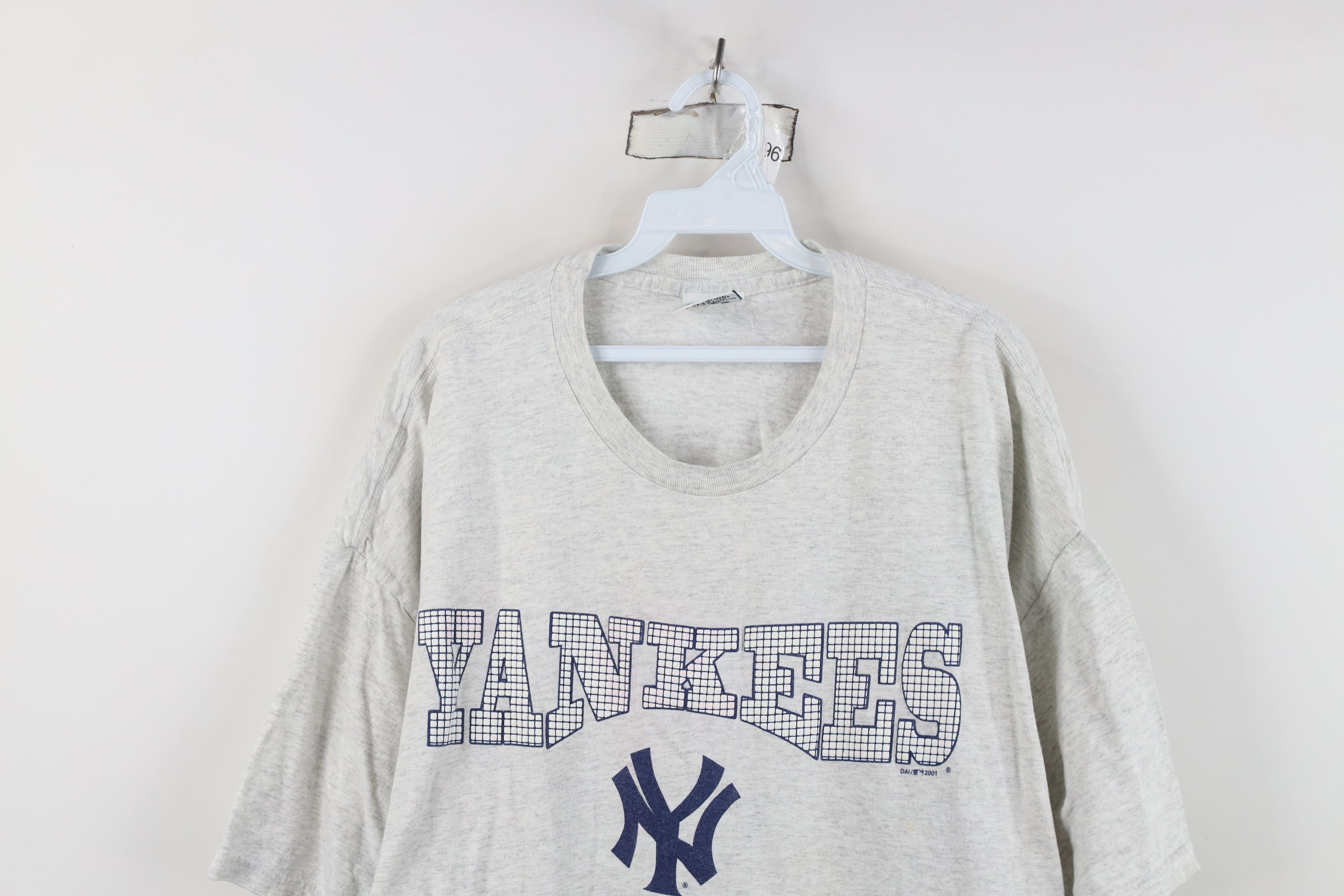 Vintage Vintage Y2K 2001 New York Yankees Baseball T-Shirt Gray Size US XXL / EU 58 / 5 - 2 Thumbnail