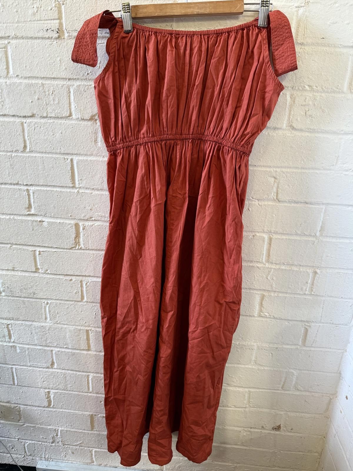 Unknown London Women's Casual Off-Shoulder Midi Dress in Rust Size M / US 6-8 / IT 42-44 - 2 Thumbnail