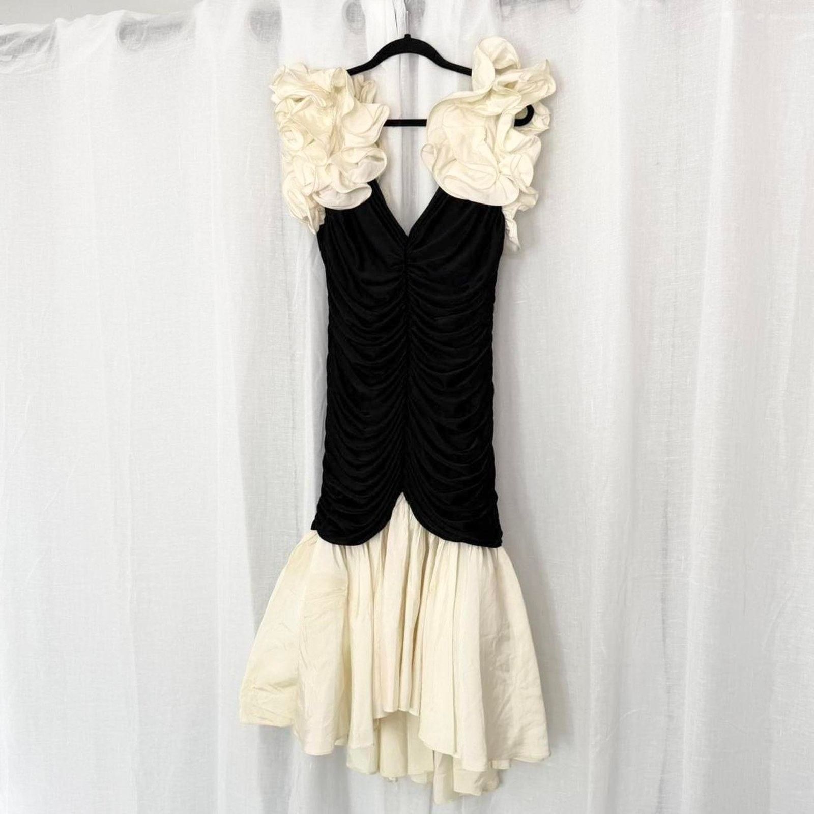 Vintage black + ivory ruffle couture dress Size L / US 10 / IT 46 - 2 Thumbnail