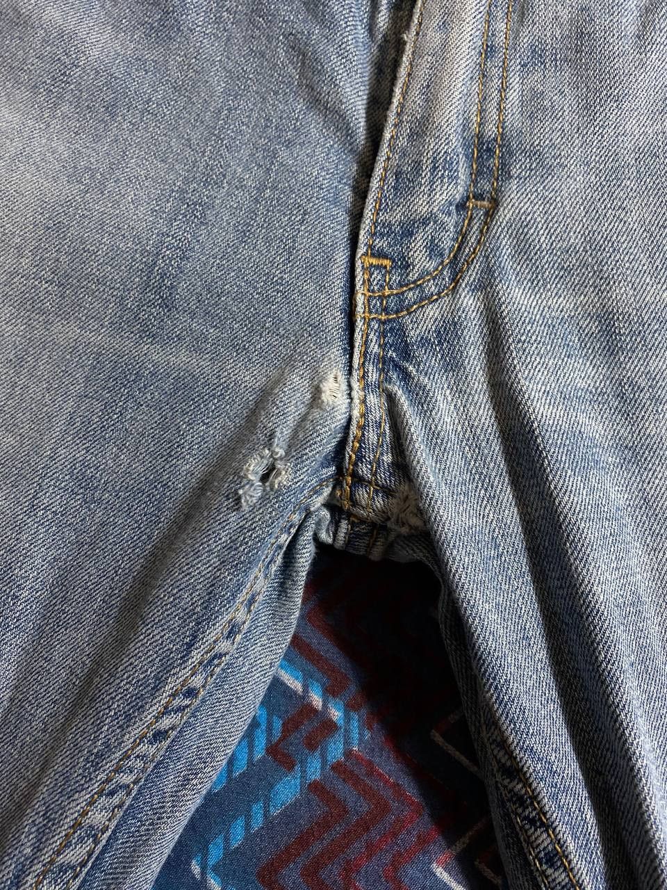 Levi's 1990S DISTRESSED LEVI'S 505 Size US 34 / EU 50 - 9 Thumbnail