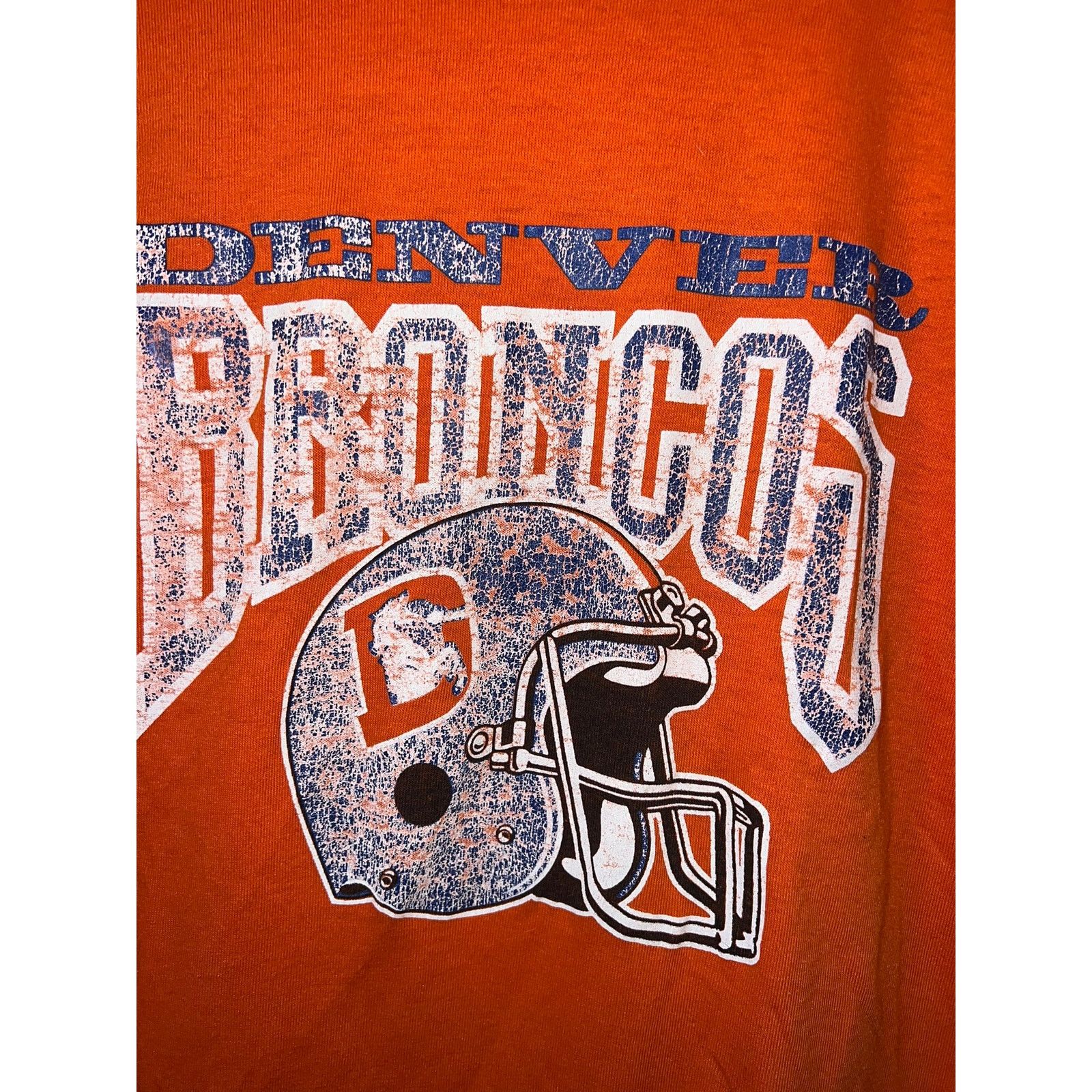 NFL 1980s Vintage Denver Broncos Faded NFL Football Shirt 80s M Size US M / EU 48-50 / 2 - 2 Thumbnail