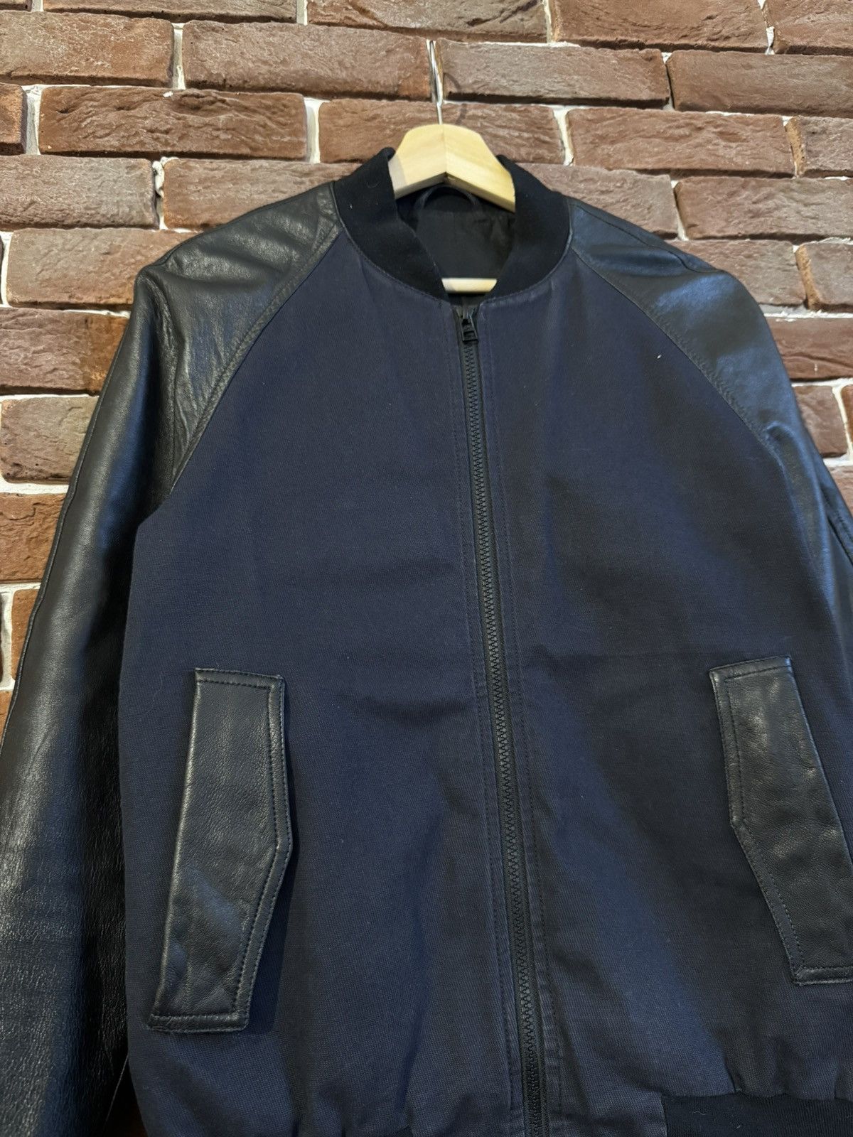 AMI AMI Paris Lamb Leather Sleeves Bomber Jacket Like SLP Navy S Size US S / EU 44-46 / 1 - 3 Thumbnail