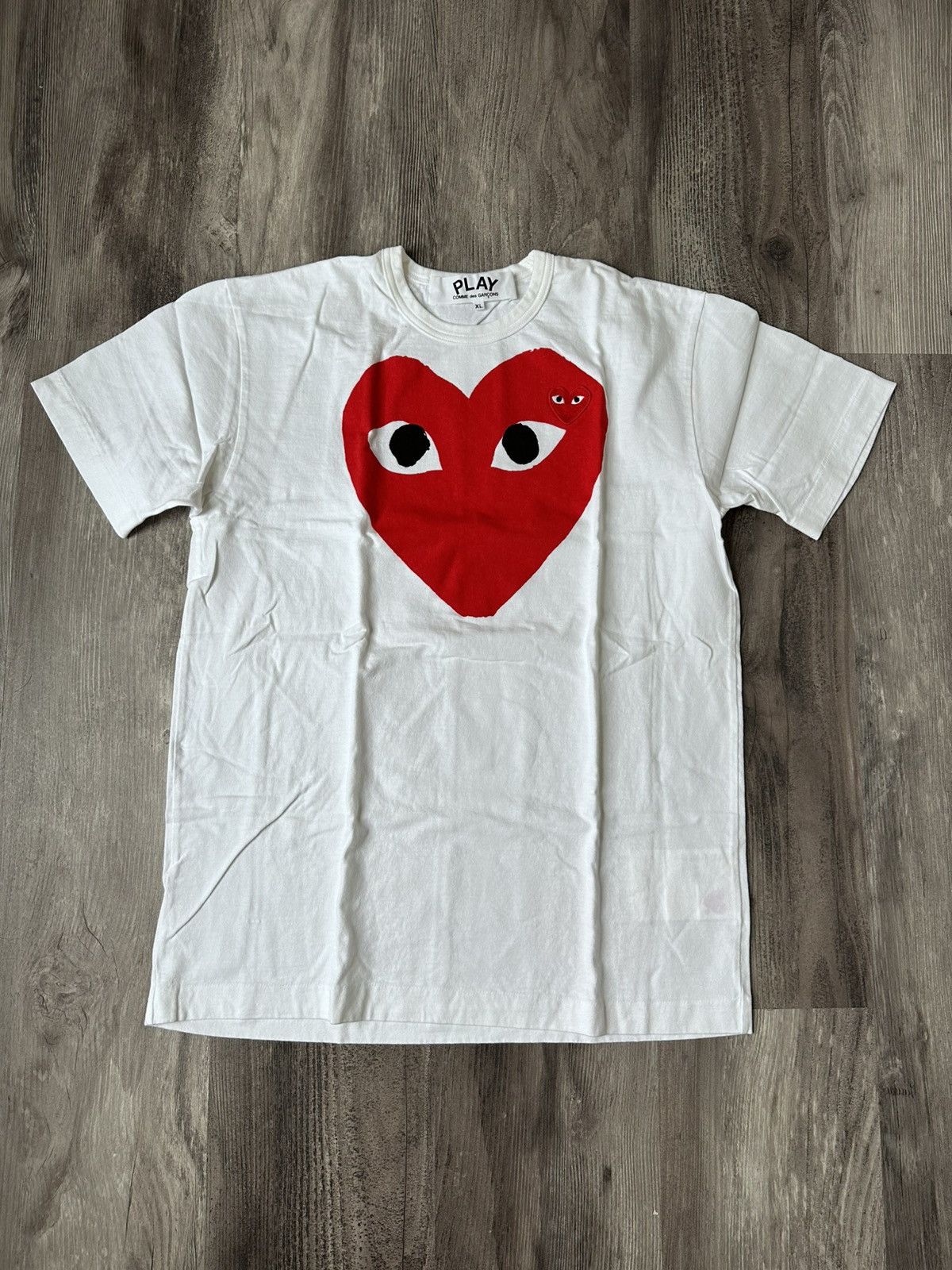 CDG by Comme des Garcons cdg big heart Size US XL / EU 56 / 4 - 1 Thumbnail