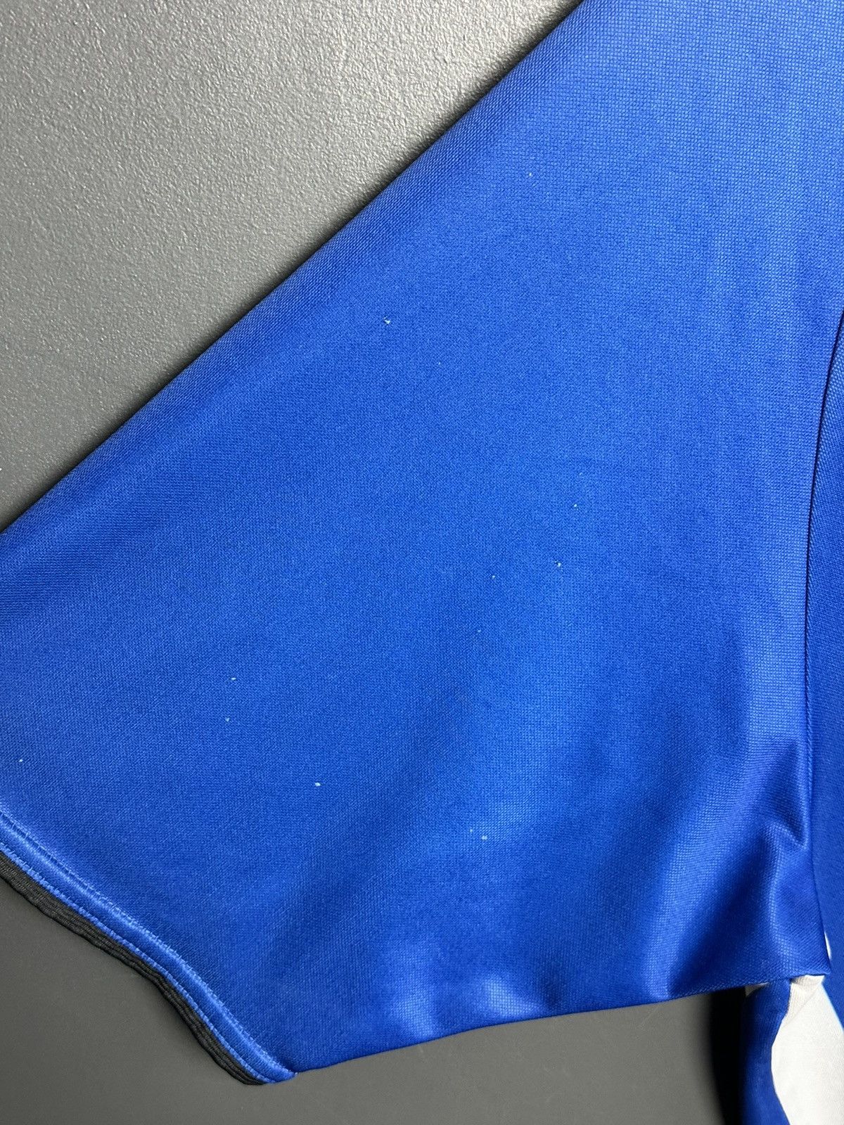 Diadora Sheffield Wednesday 03/05 Home Football Jersey Size US M / EU 48-50 / 2 - 11 Thumbnail