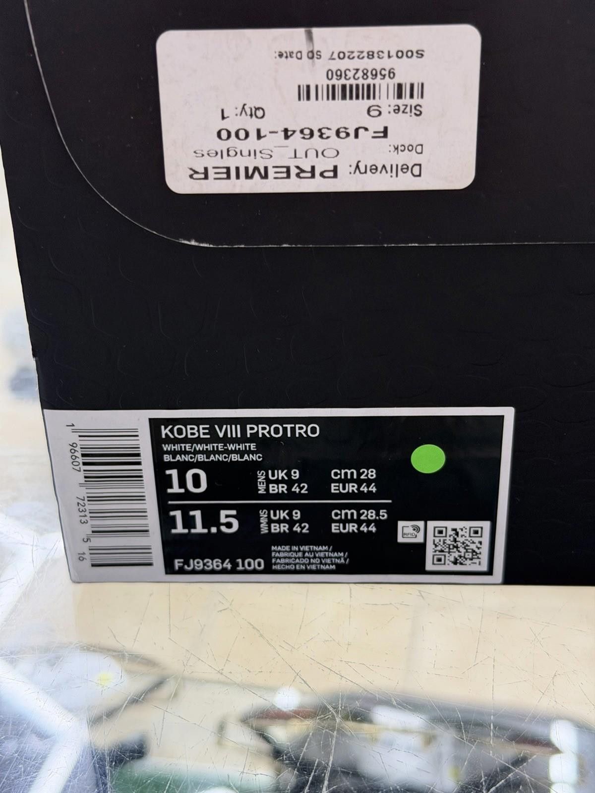 Nike Size 10 Nike Kobe 8 Protro Low Halo Triple White FJ9364-100 Size US 10 / EU 43 - 11 Thumbnail