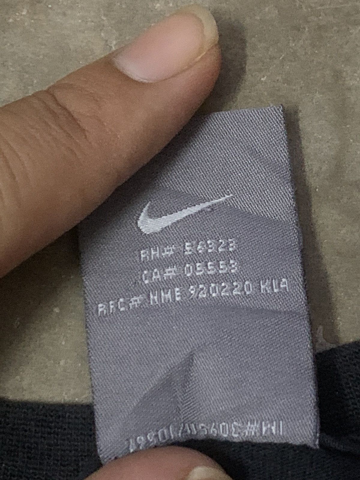 Nike Vintage Y2K Gianluigi Zambrotta Lespresso Tee Size US L / EU 52-54 / 3 - 5 Thumbnail