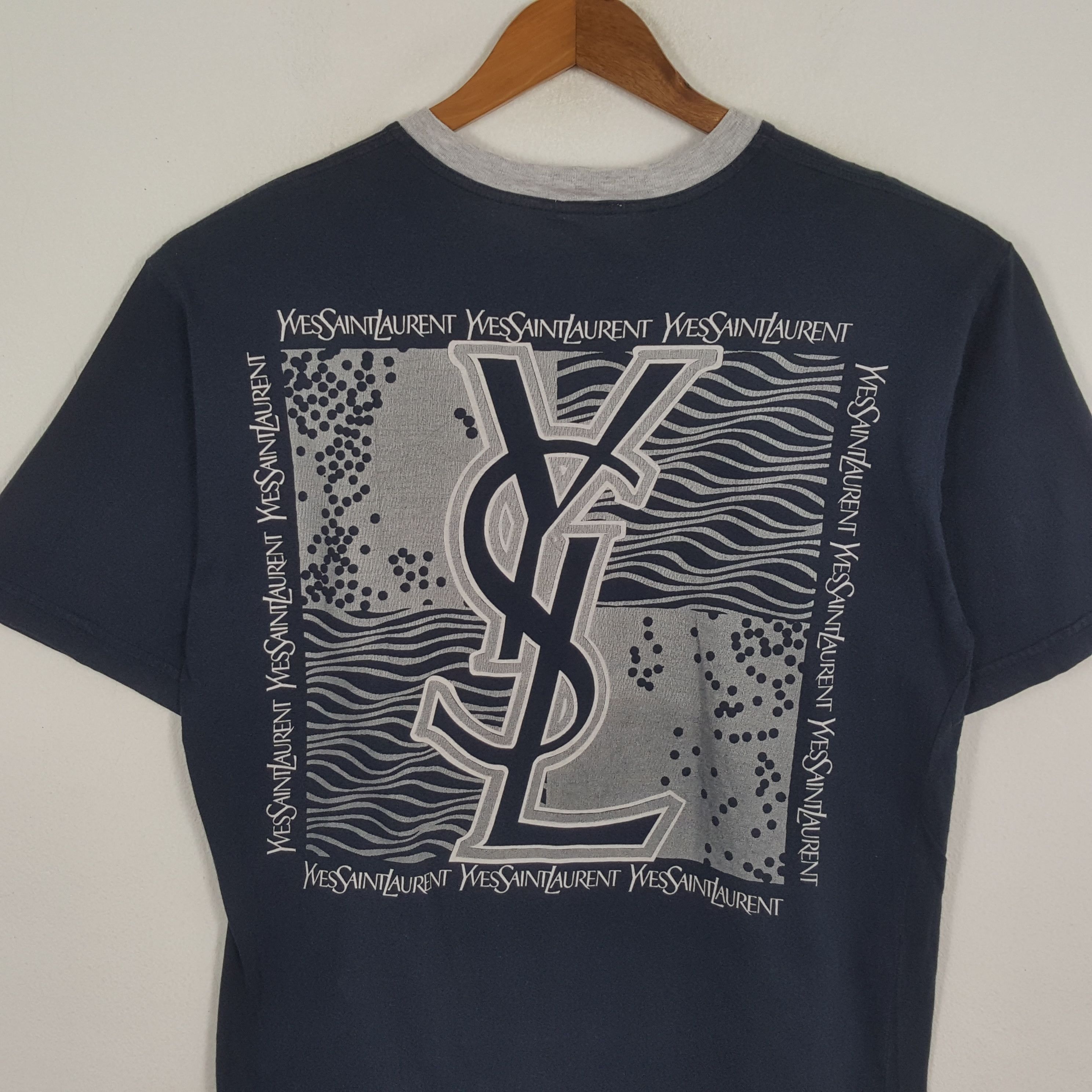 Vintage × Yves Saint Laurent Vintage YVES SAINT LAURENT Italian Fashion Brand T-Shirts Size US M / EU 48-50 / 2 - 2 Thumbnail