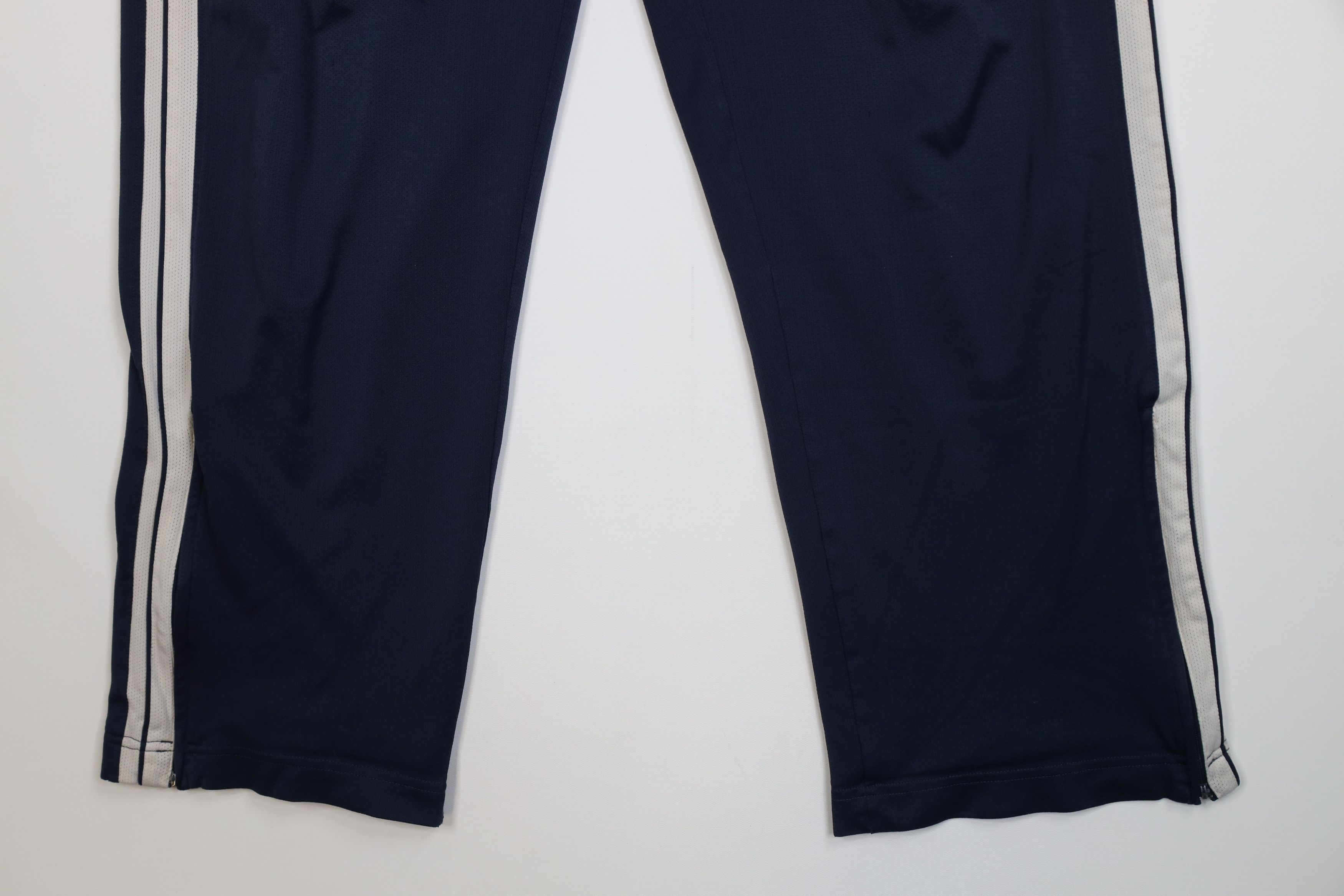 Nike Vintage Y2K Nike Basketball Scott Mini Swoosh Wide Leg Pants Size US 36 / EU 52 - 4 Thumbnail