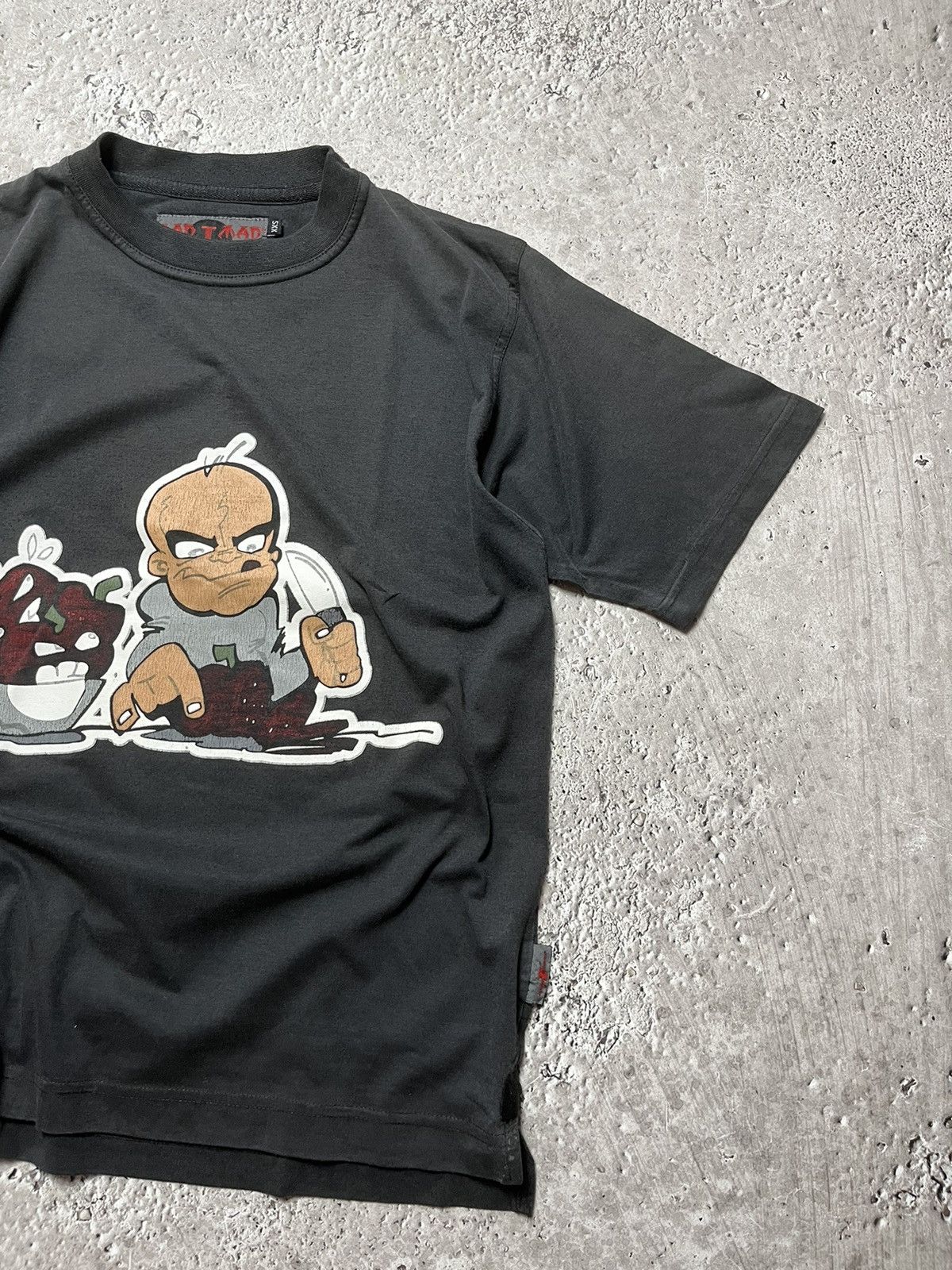 Vintage Vintage Sk8 90,s Badmad rare T-shirt Size US XS / EU 42 / 0 - 2 Thumbnail